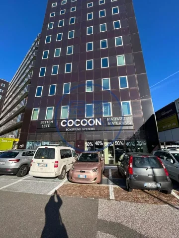 Negozio---Locale-commerciale-in-affitto---Bolzano-4