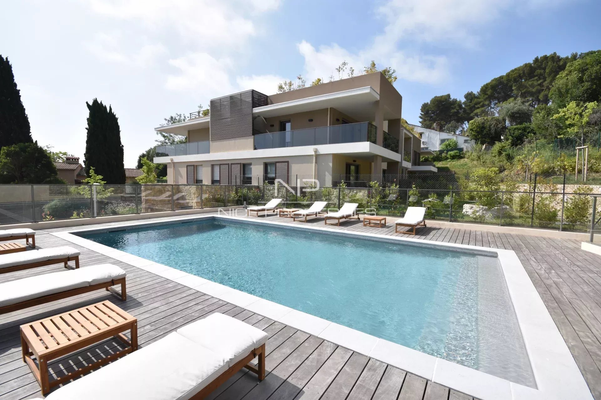 Agence immobilière de NICE PROPERTIES