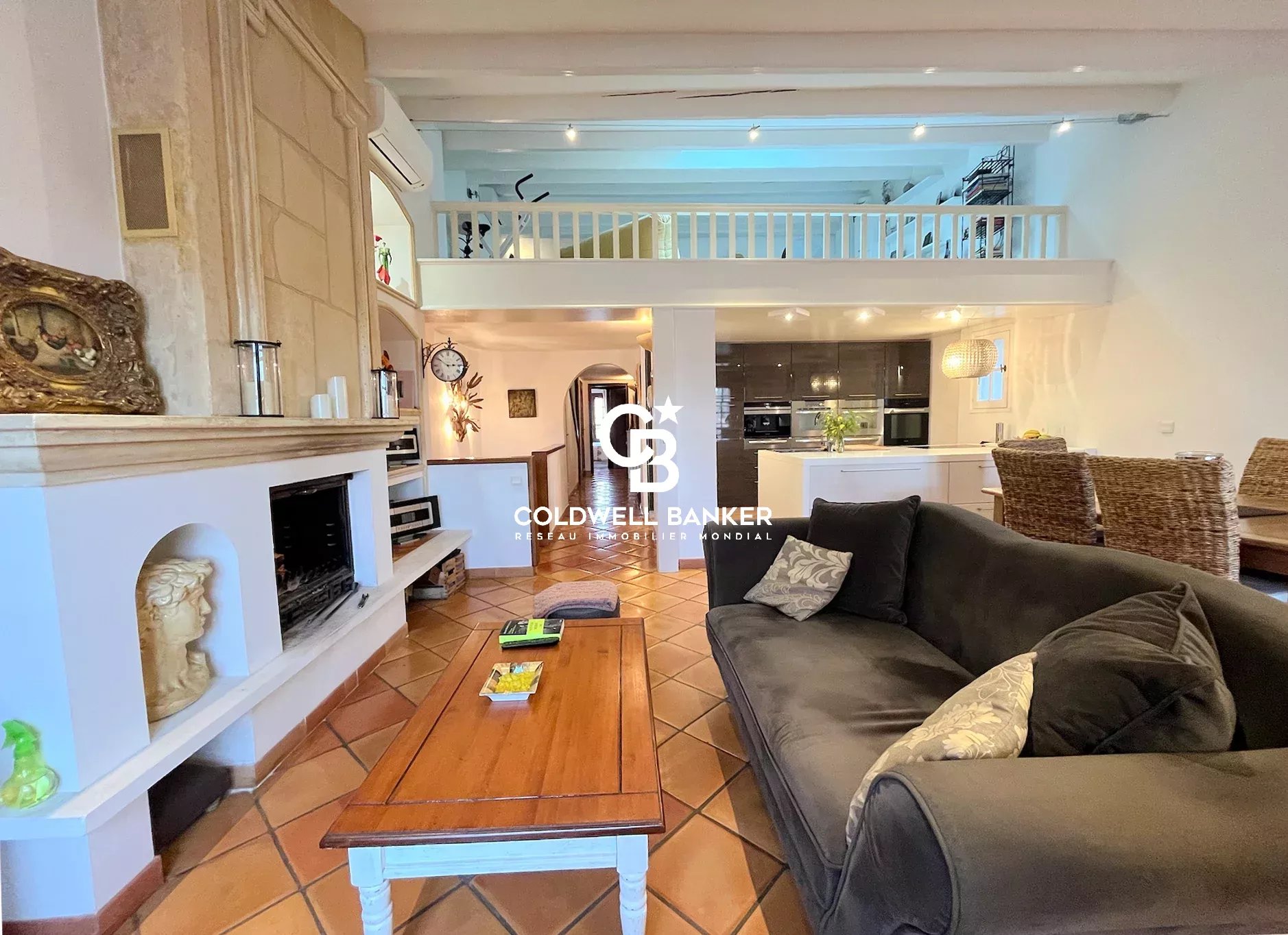 Agence immobilière de Coldwell Banker Esterel Realty