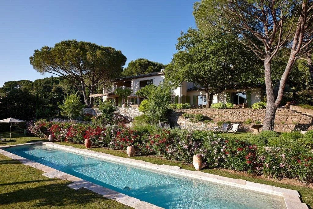 Superb Bastide near the village