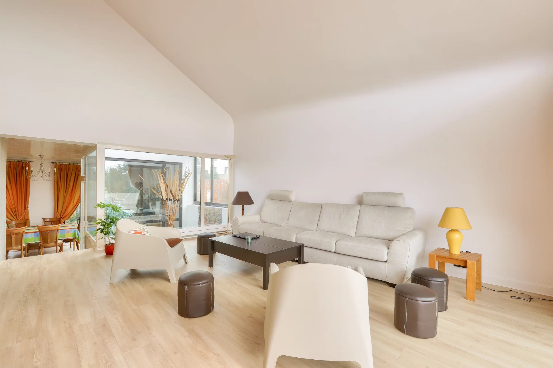 Rueil-Malmaison - NEAR DOWNTOWN