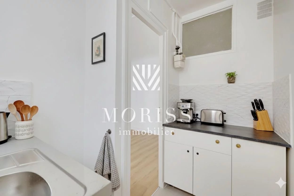 PARIS XVII / STUDIO / 18m2 / - Image Array