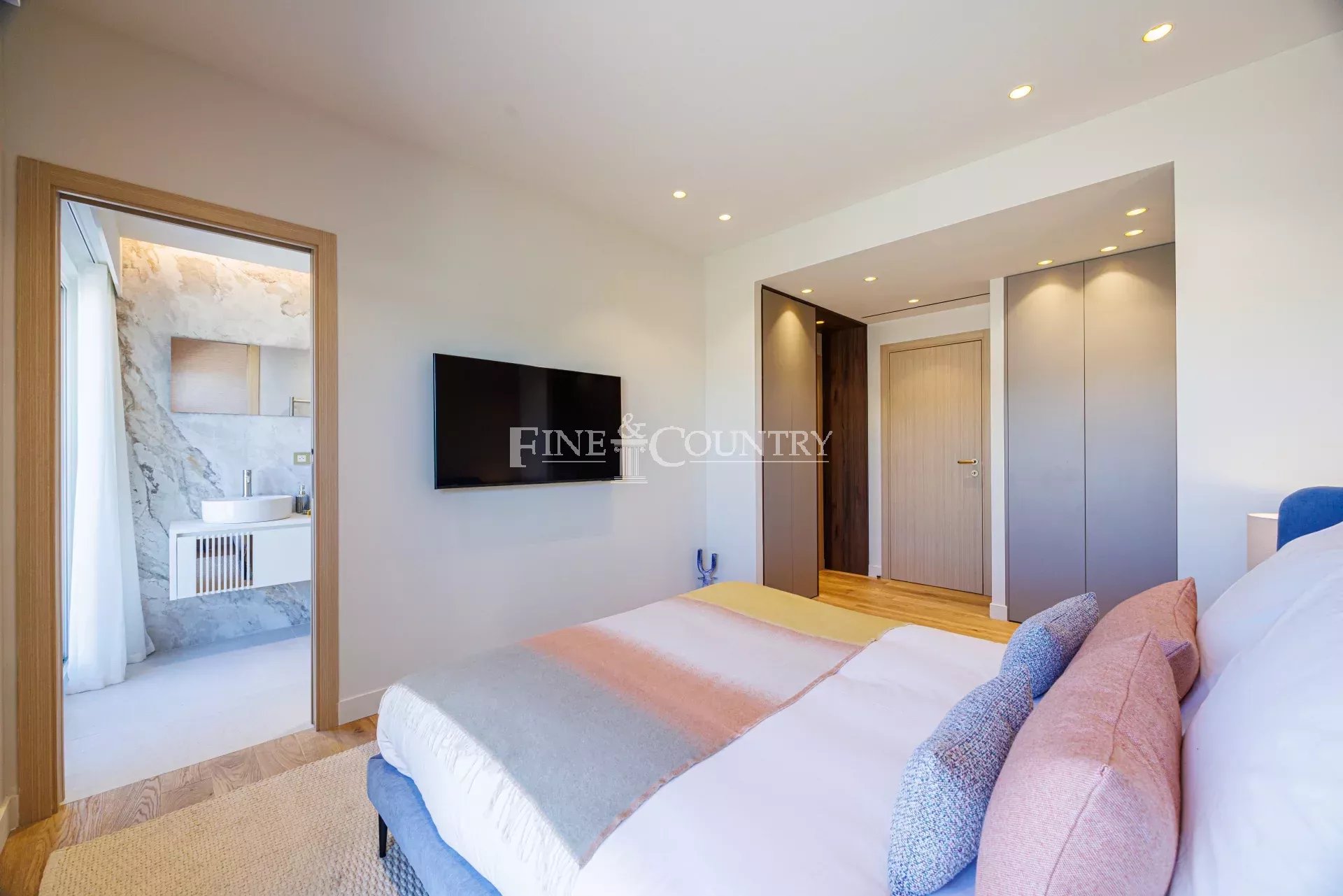 Photo of Luxury Penthouse for sale in Cannes