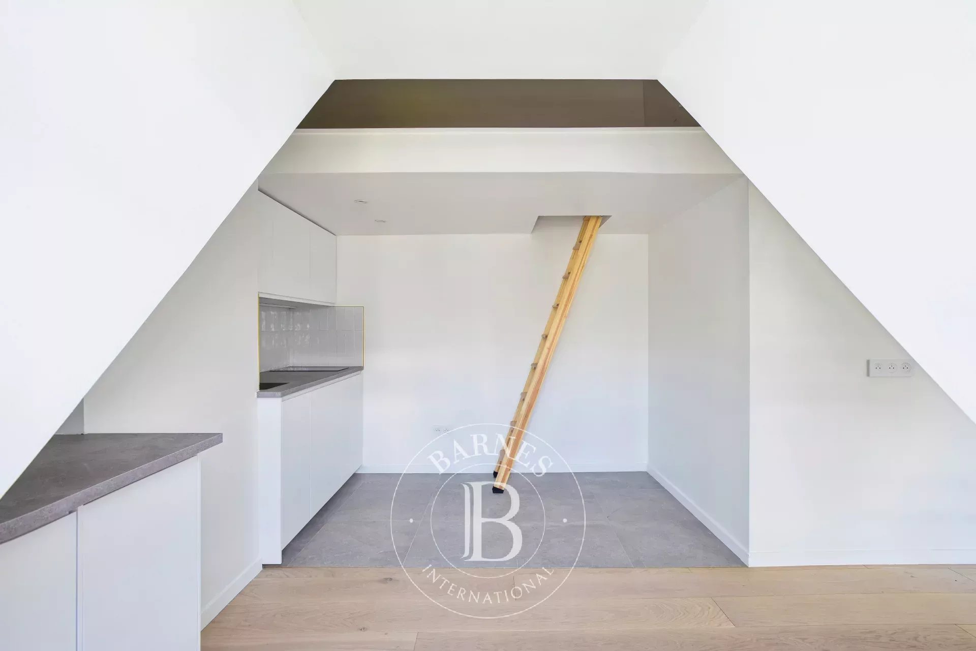 Apartment Paris 75006  -  ref 87153122 (picture 3)