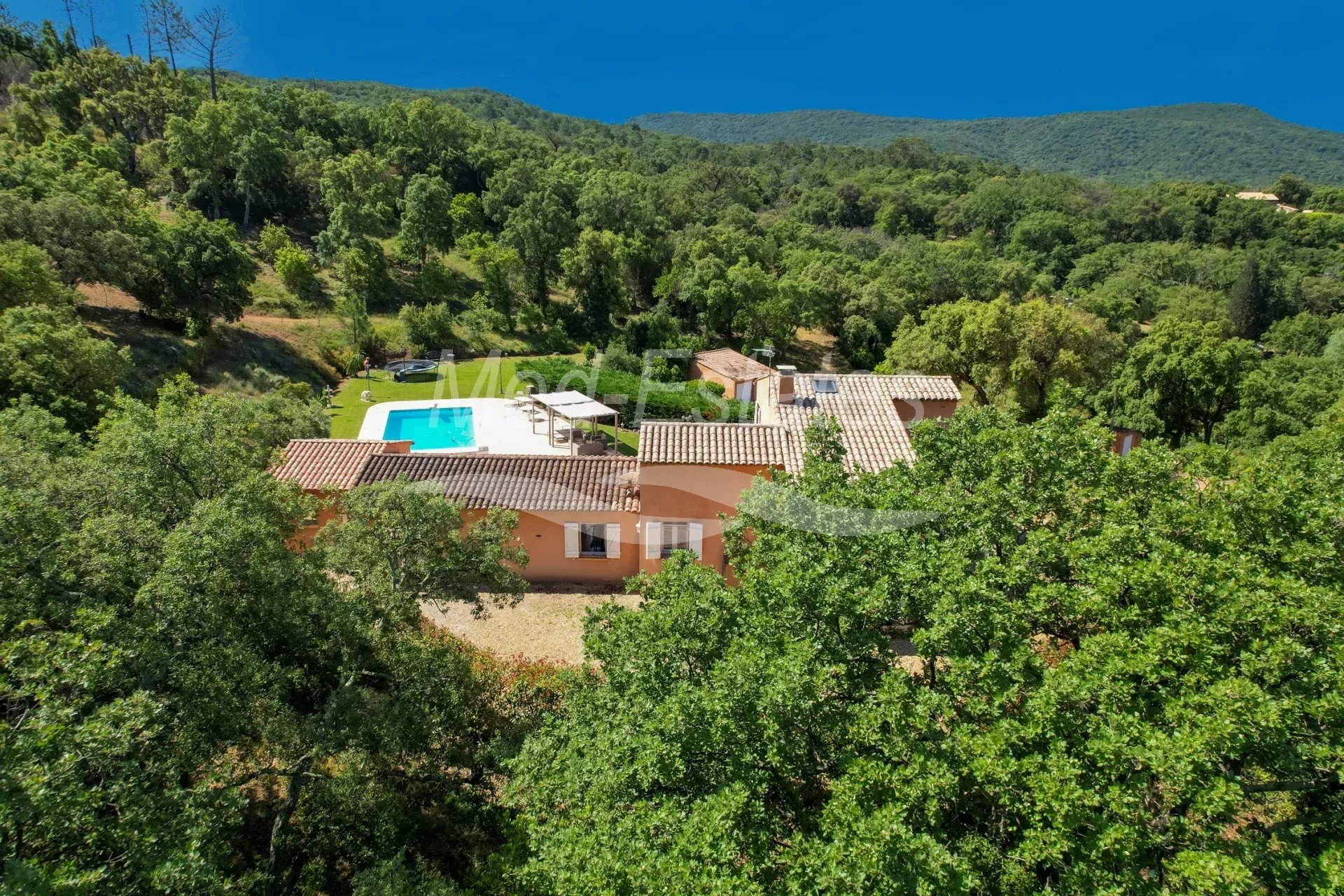 Agence immobilière de Med-Estates Saint Tropez