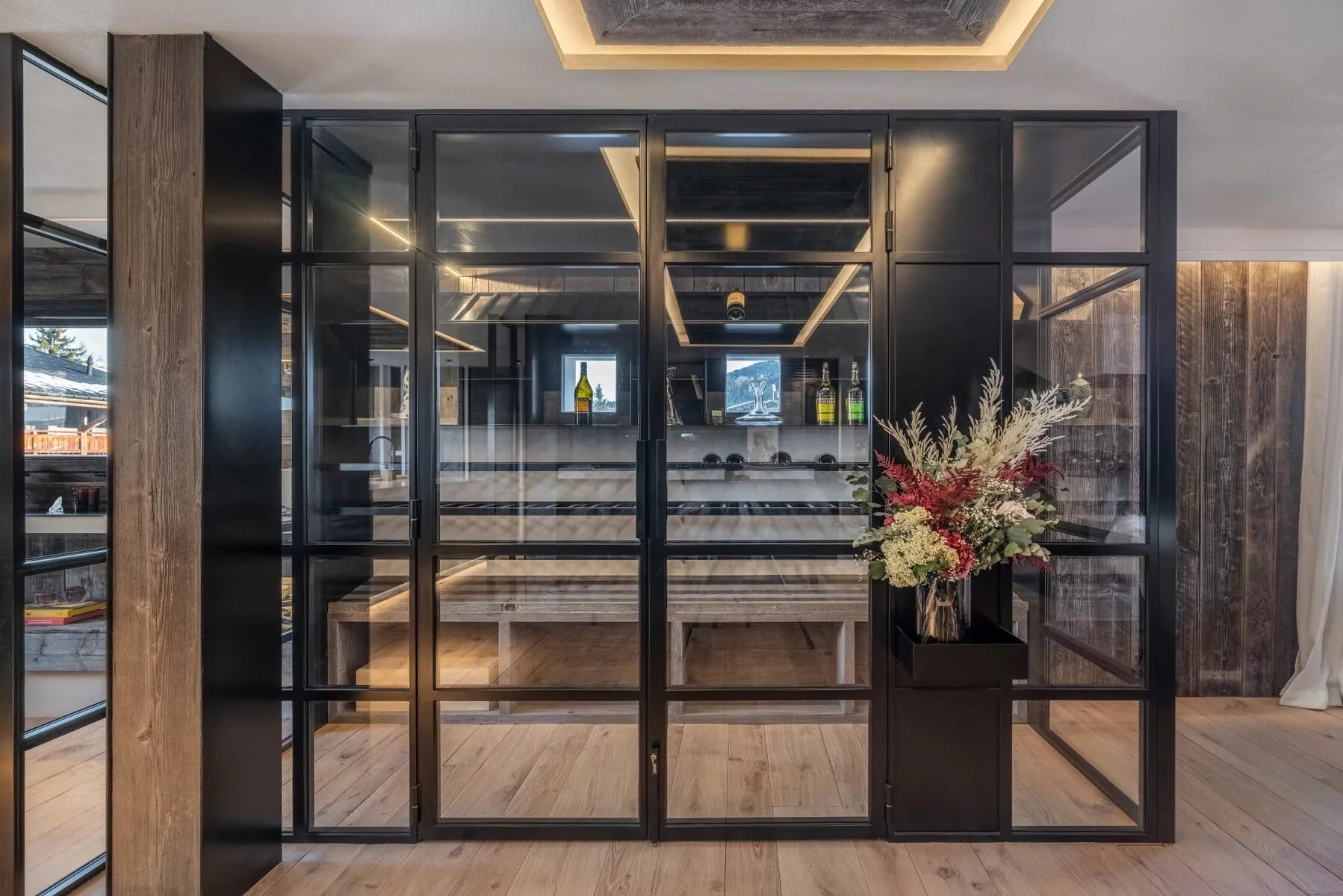 Photo of MEGÈVE - Luxury 5-bedroom chalet in the heart of Megeve