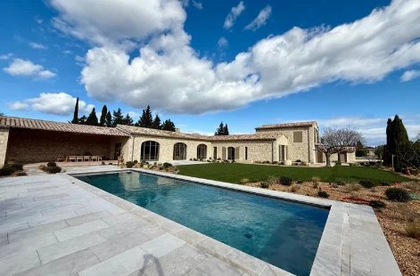 France | Saint-Rémy-de-Provence | 4 chambres | 2 salles de bain | 2 600 m² | 5 500 000 €