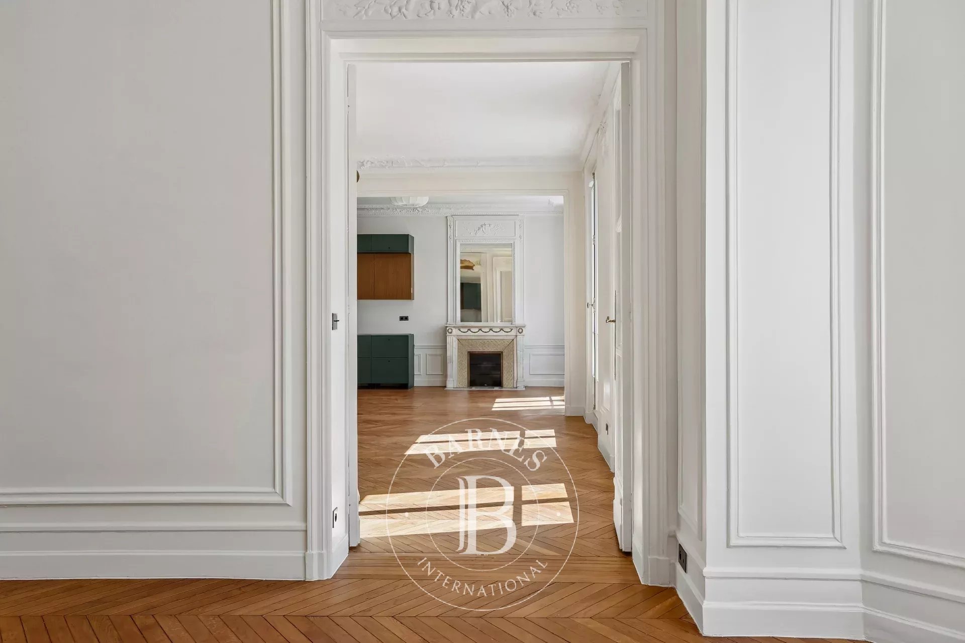 Paris  - Appartement 7 Pi&egrave;ces 5 Chambres - picture 4