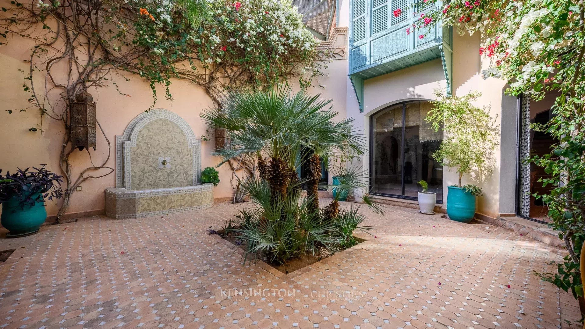 5 Bedroom Villa/Townhouse's Image 17