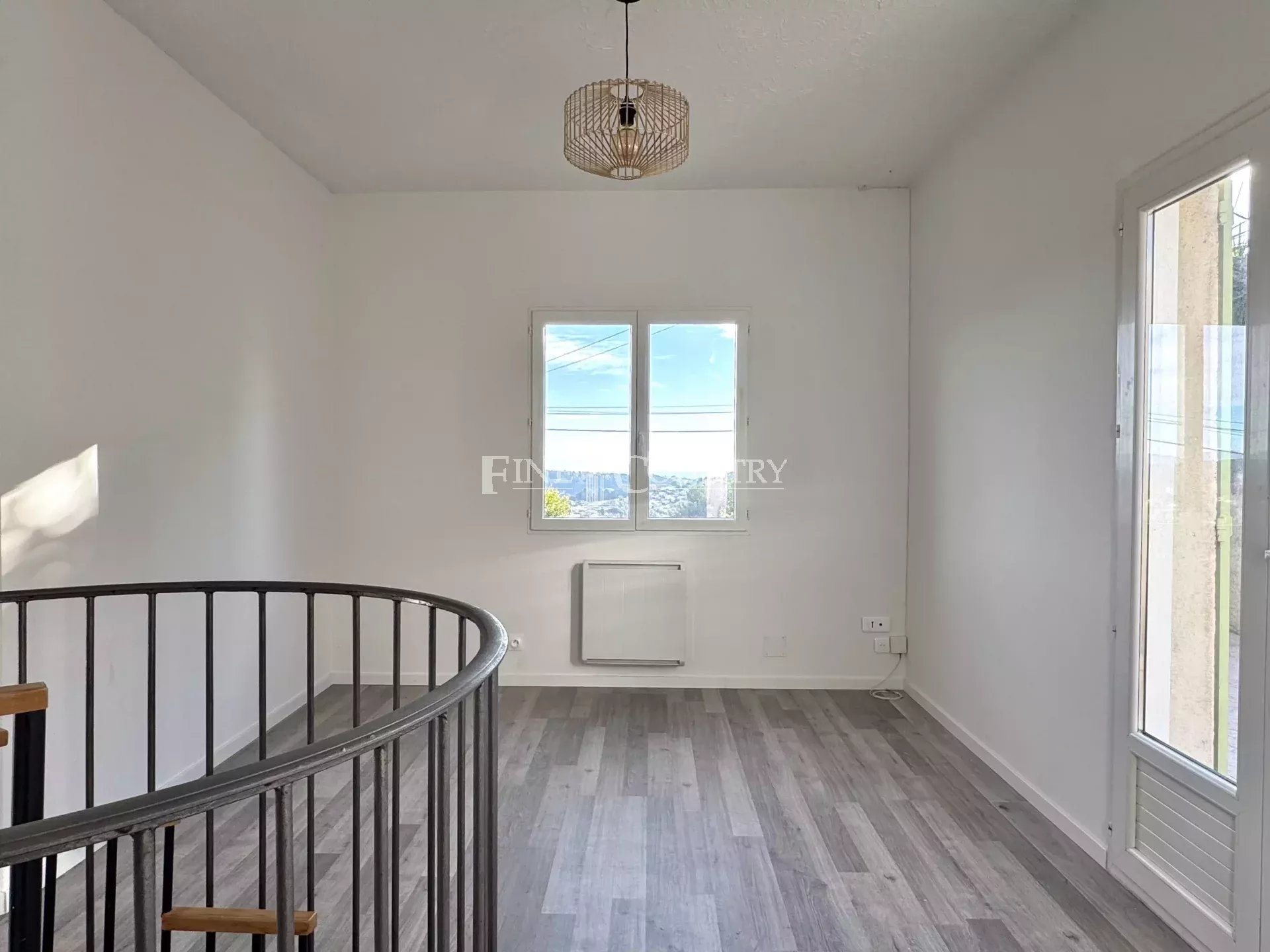 Photo of 2 BEDROOM APPARTEMENT FOR SALE IN VENCE