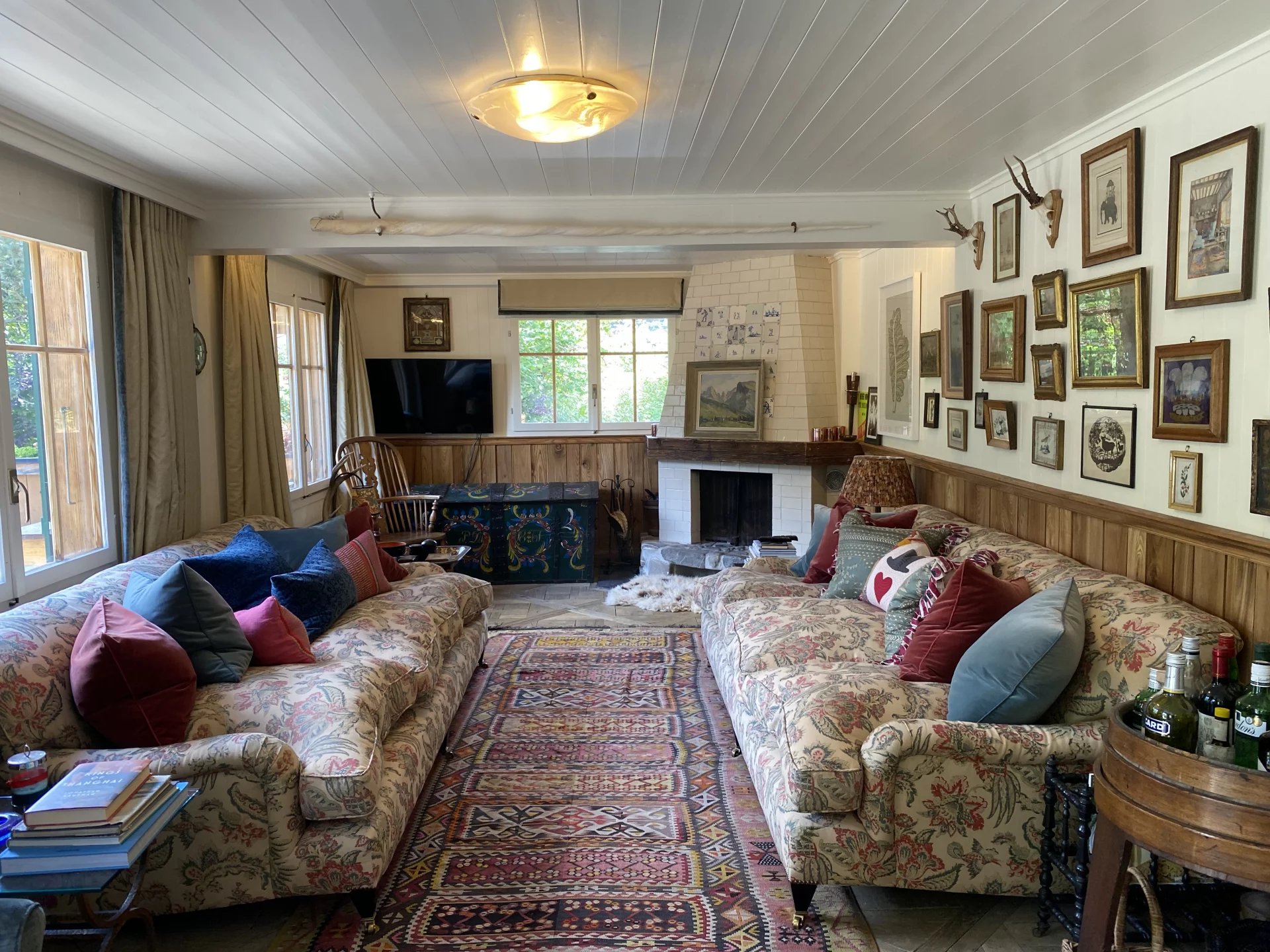 Seasonal rental Chalet Rougemont