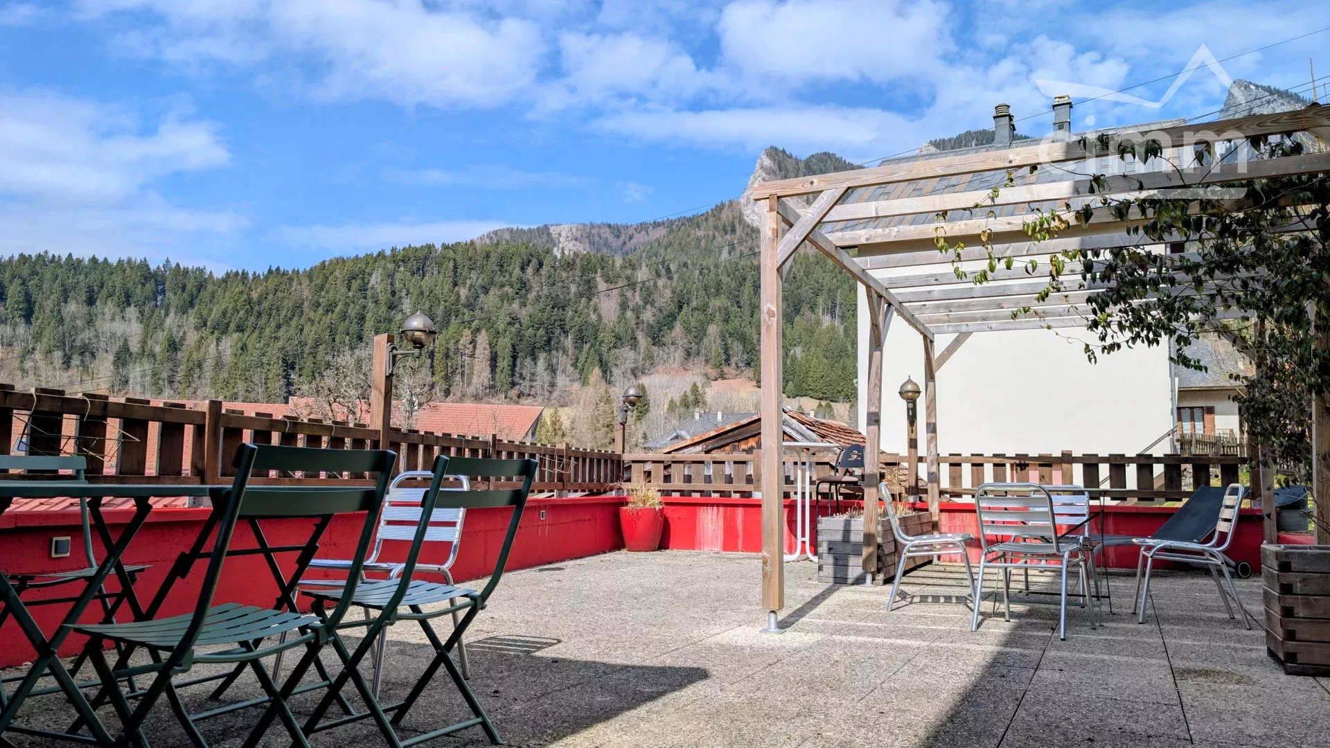 Agence immobilière de 