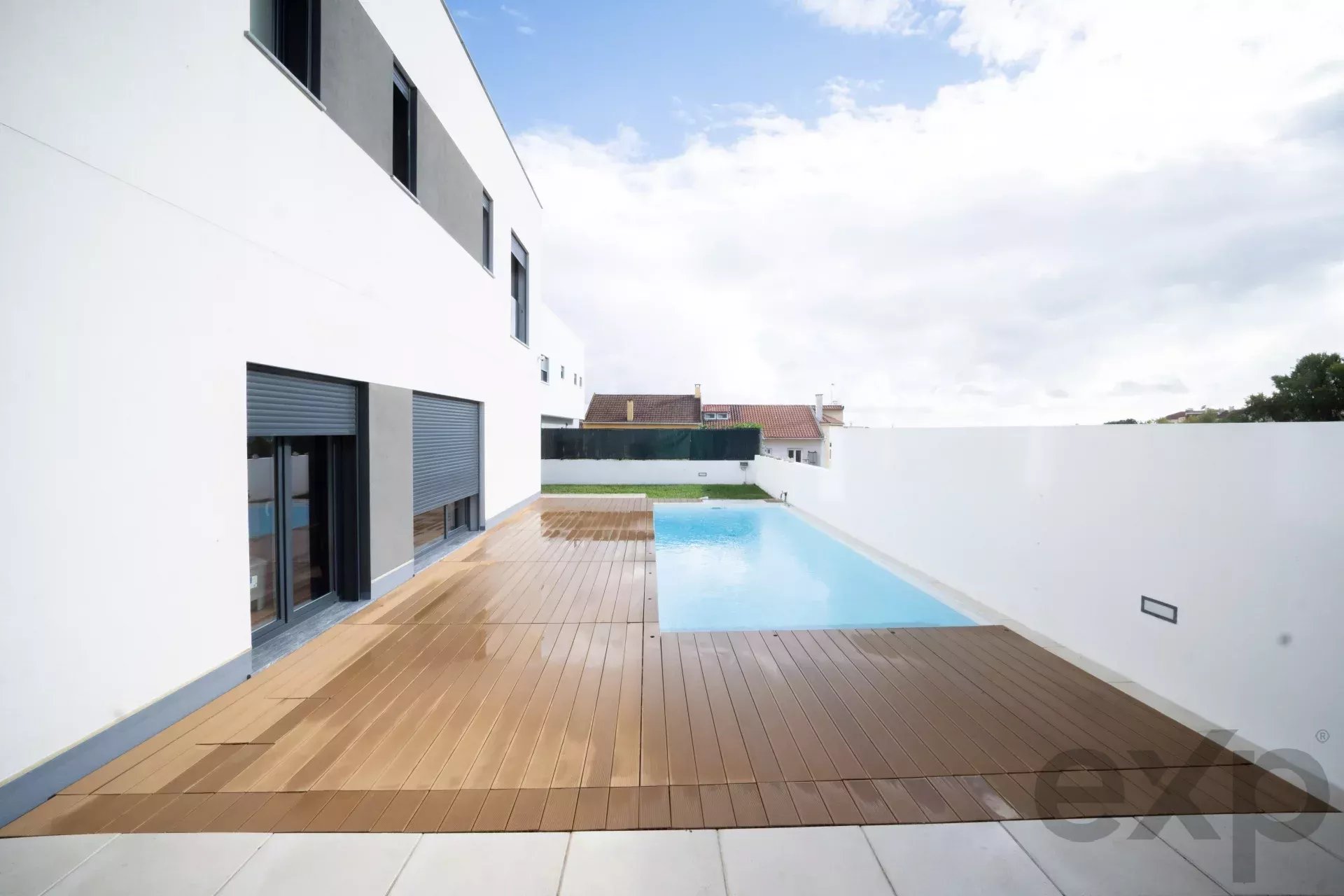 Excellent new 4-bedroom villa with pool 86417771 image 23