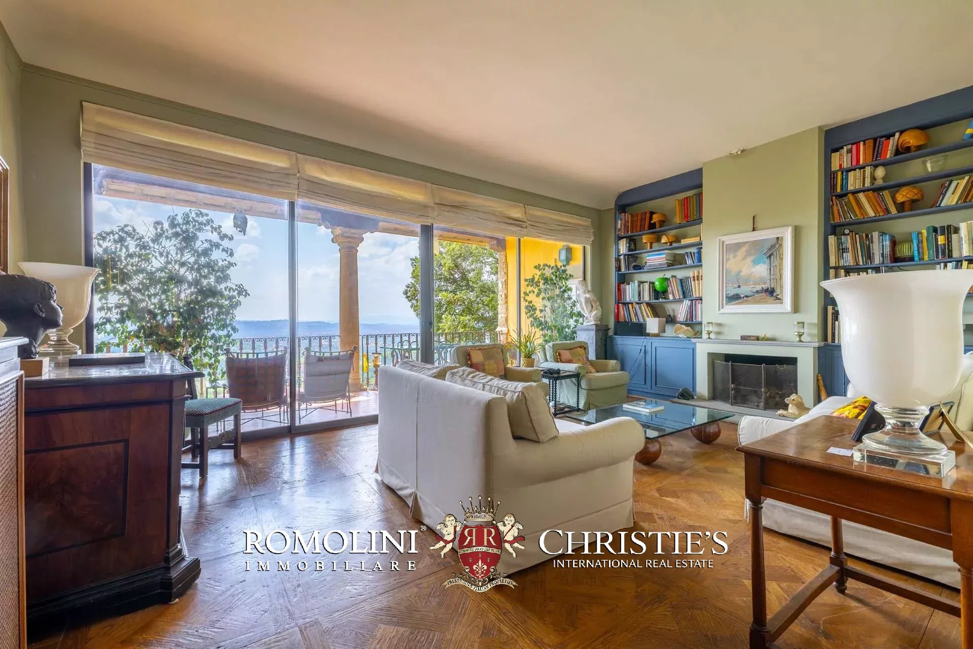 7 Bedroom Villa/Townhouse's Image 20