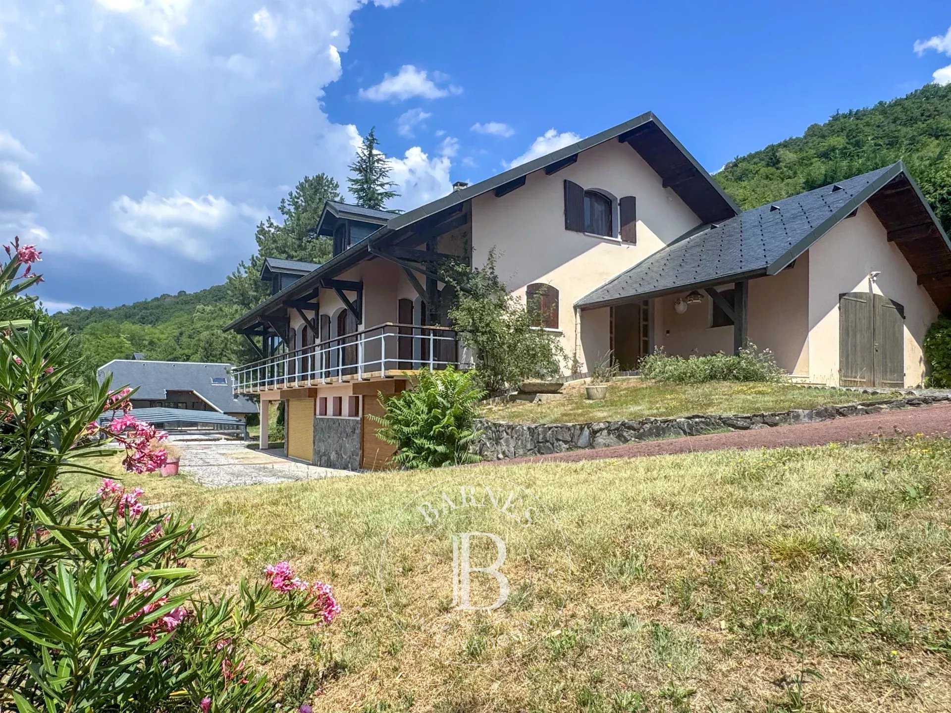Propriété Chambéry  -  ref 87124598 (picture 1)