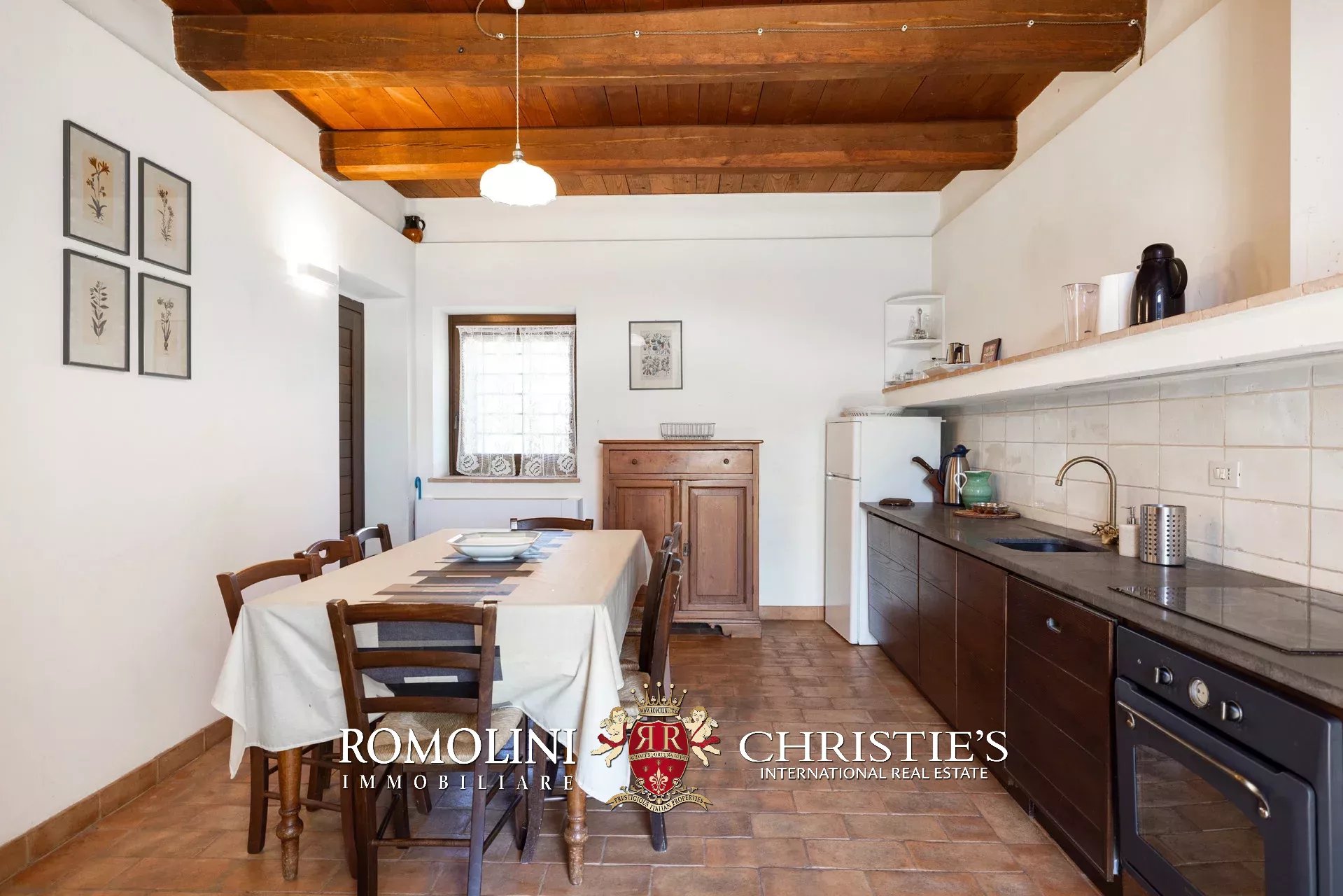 27 Bedroom Villa/Townhouse's Image 97