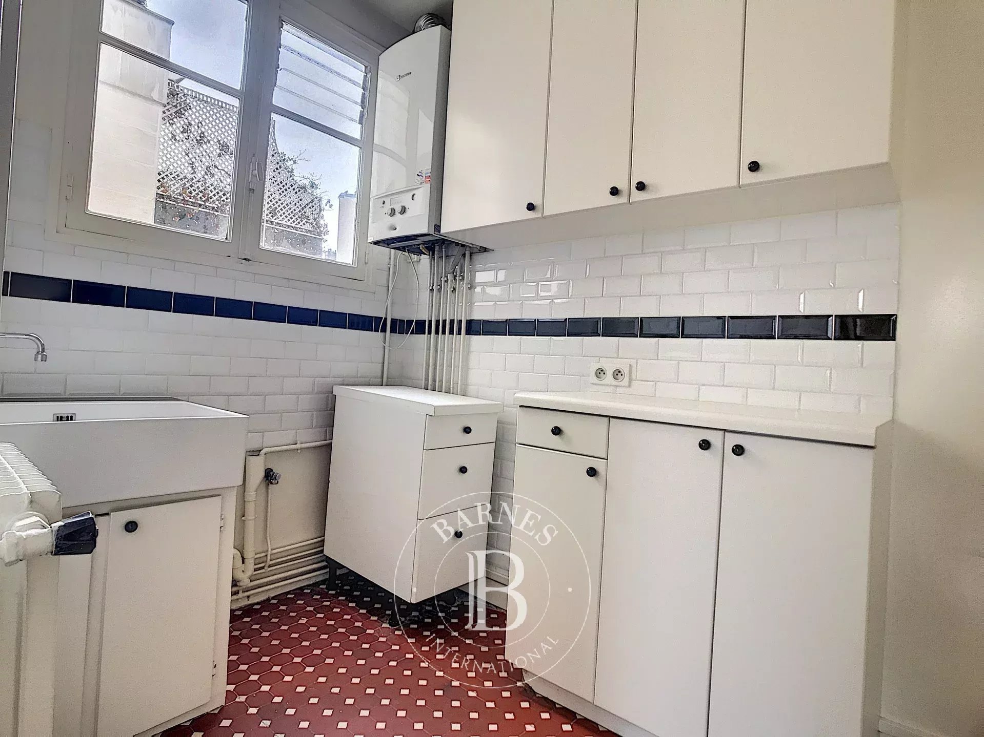 Daire Paris 8ème - picture 6