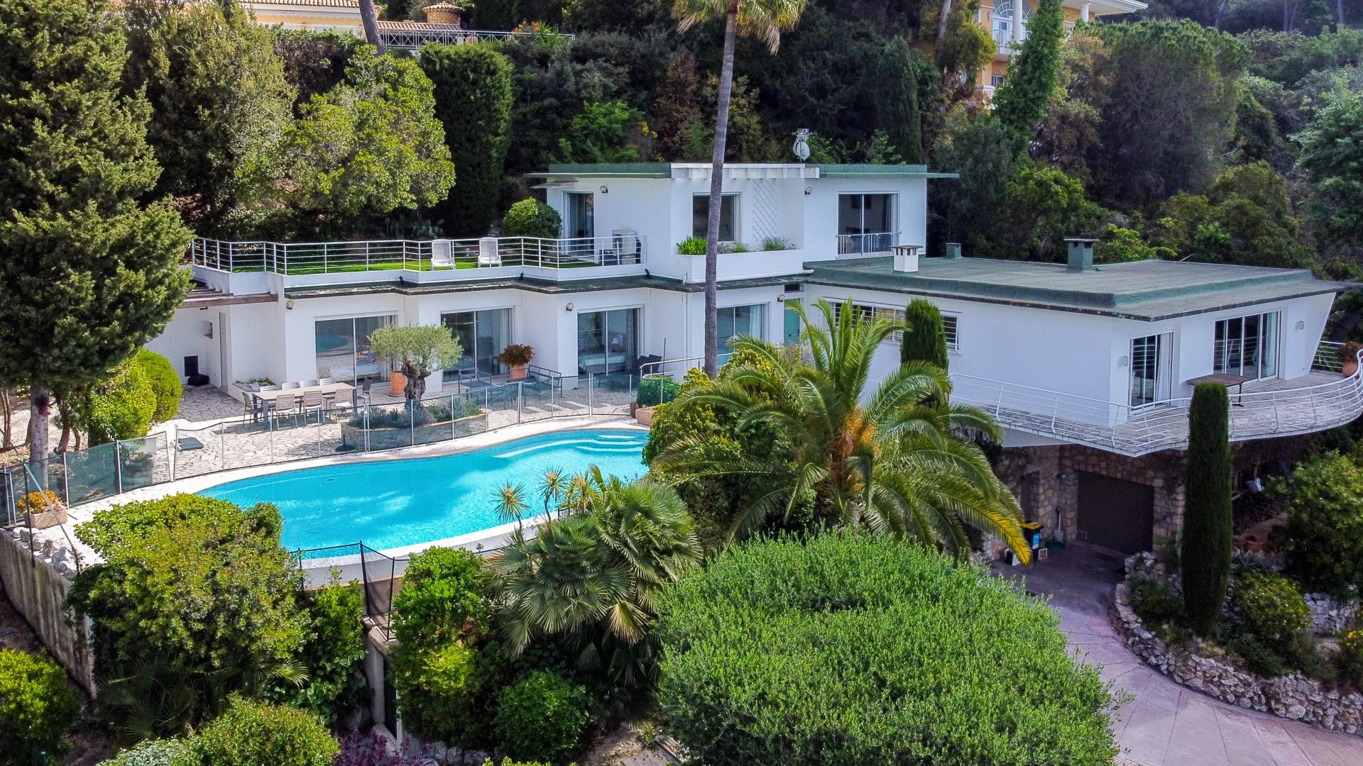 CANNES CALIFORNIE - SUPERBE EMPLACEMENT ET VUE EXCEPTIONELLE