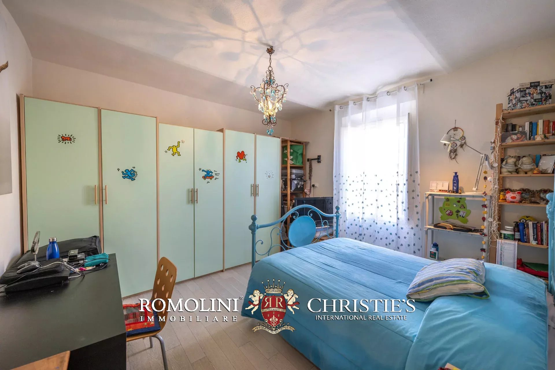 5 Bedroom Villa/Townhouse's Image 33