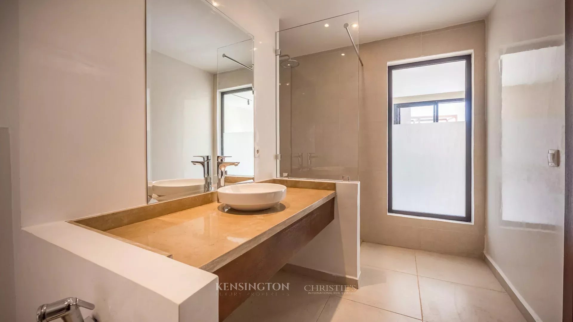 3 Bedroom Villa/Townhouse's Image 27
