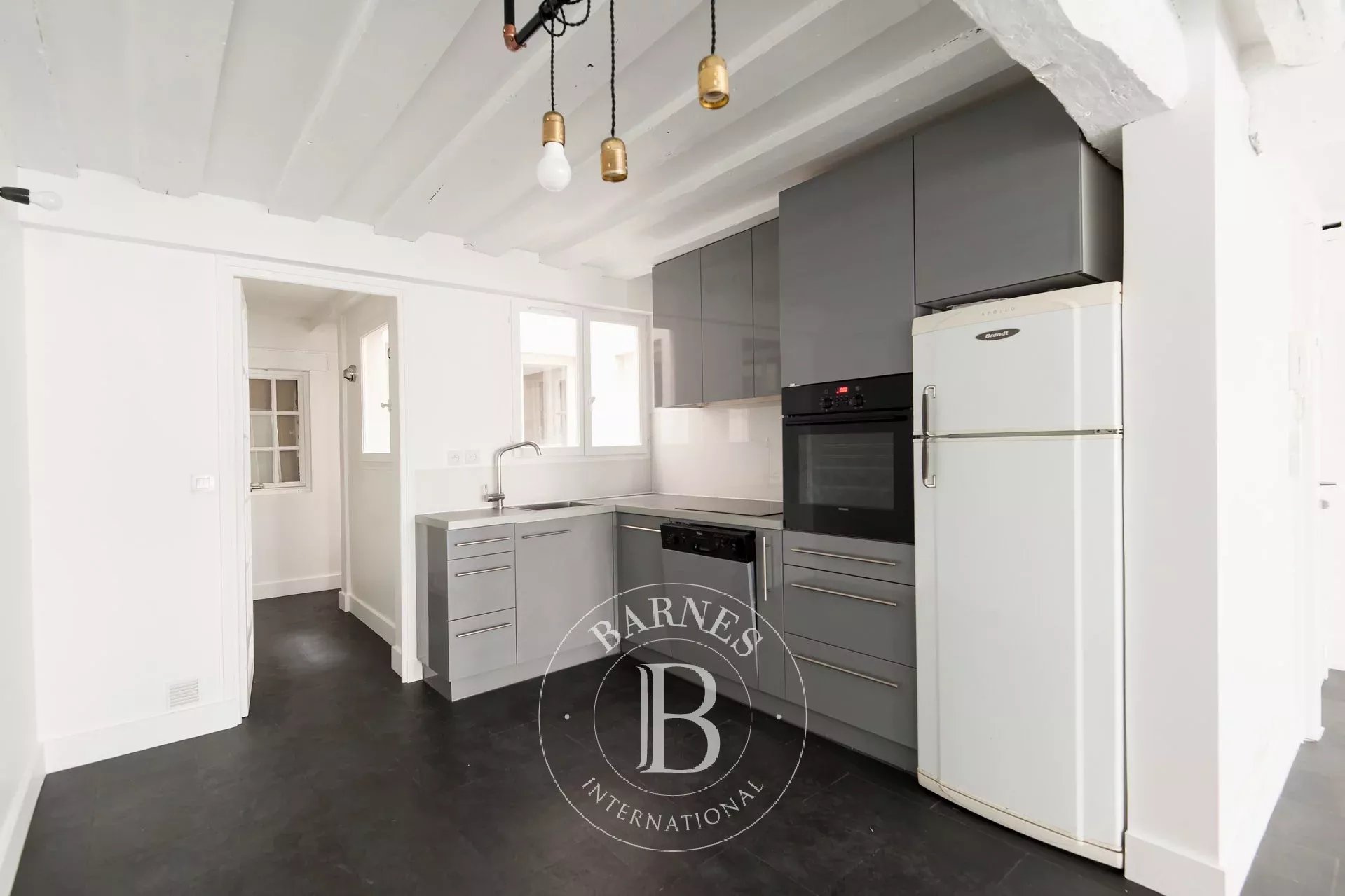 Daire Paris 3ème - picture 4