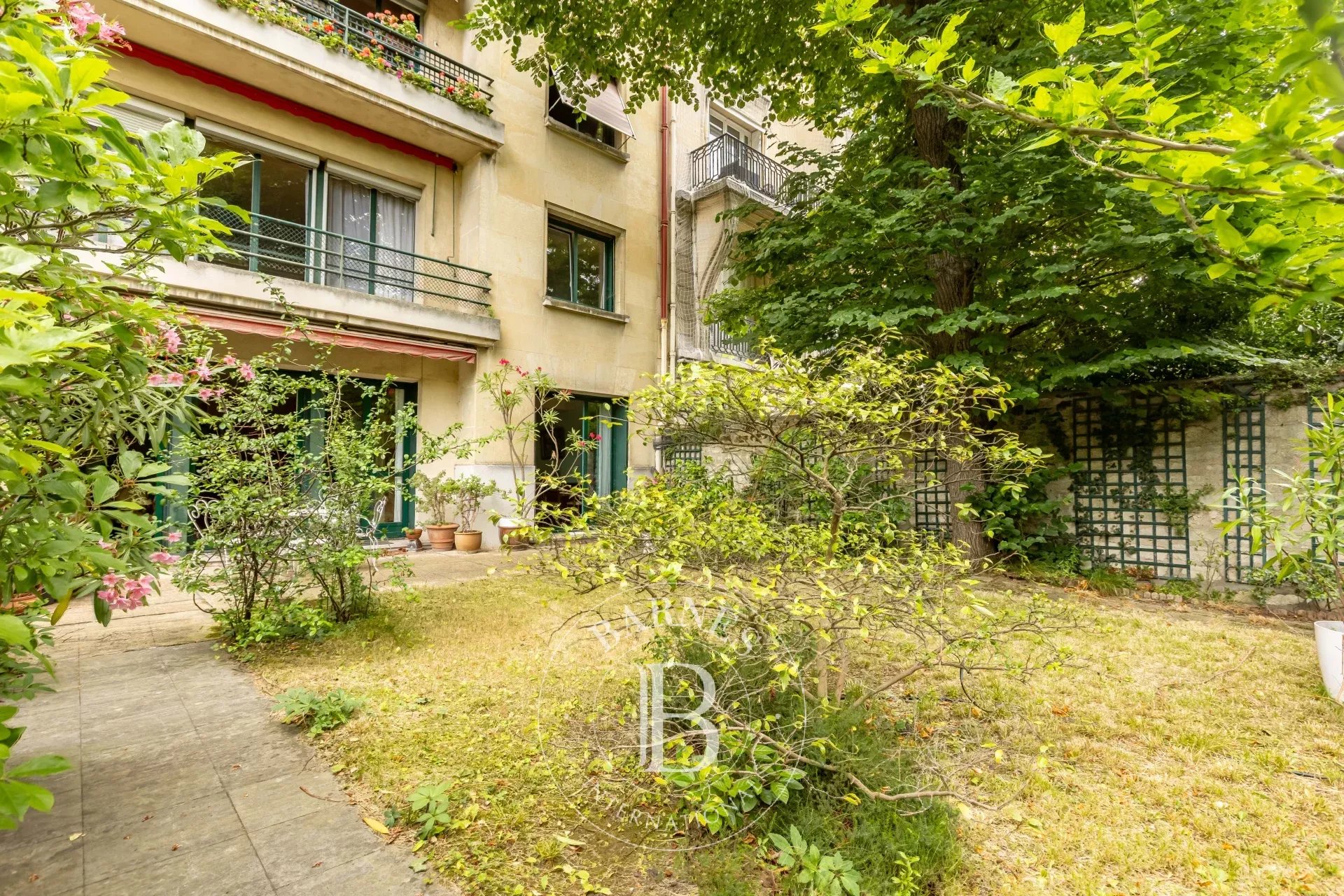 Neuilly-sur-Seine  - Piso 5 Cuartos 3 Habitaciones - picture 14