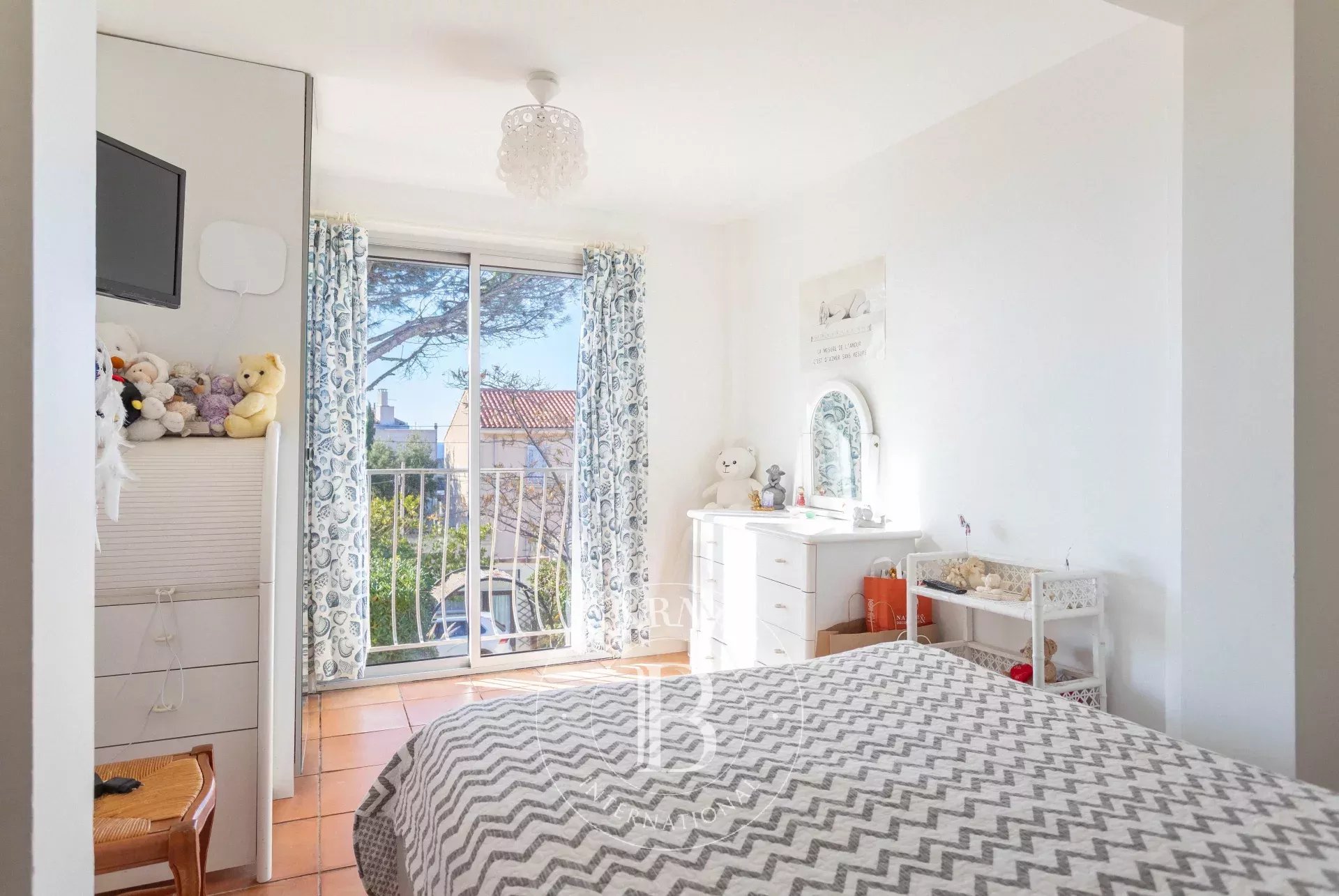 Ev Marseille 7ème - picture 12