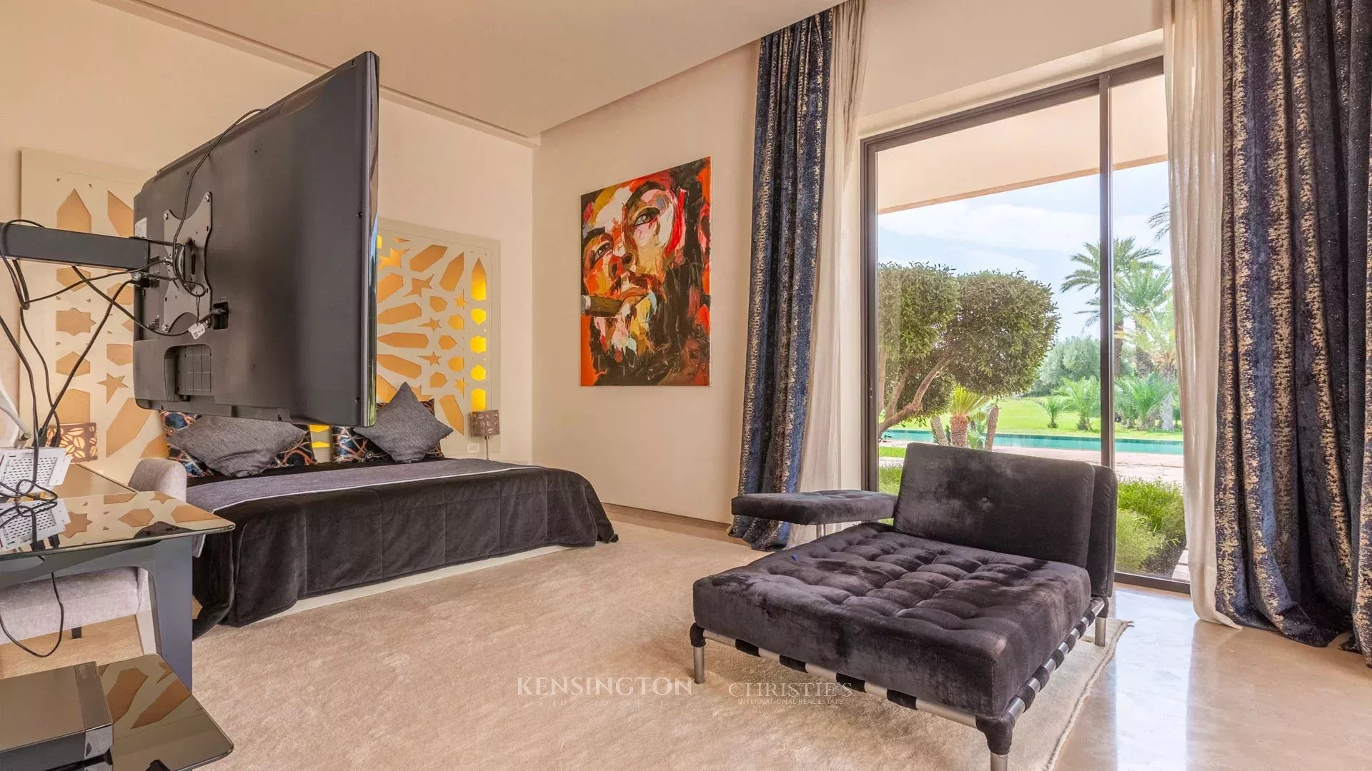 6 Bedroom Villa/Townhouse's Image 22