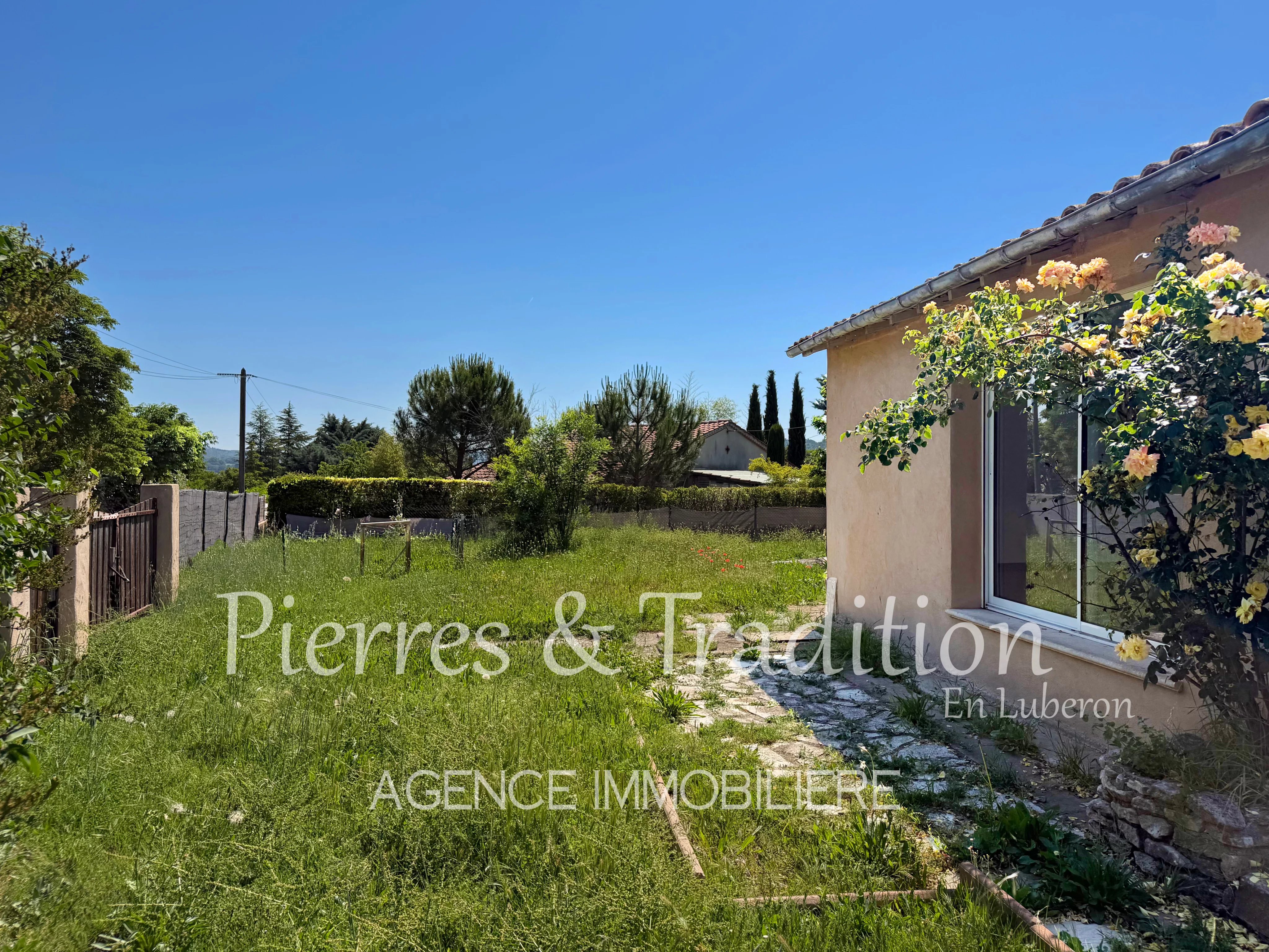 Rental House Céreste-en-Luberon