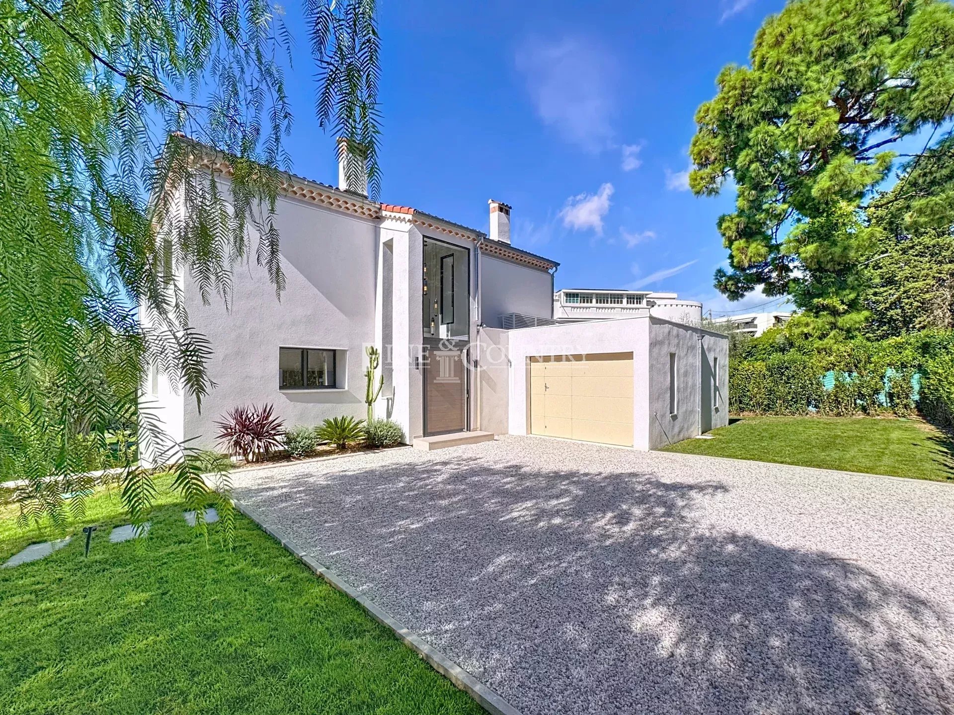 Photo of Villa for sale Cannes