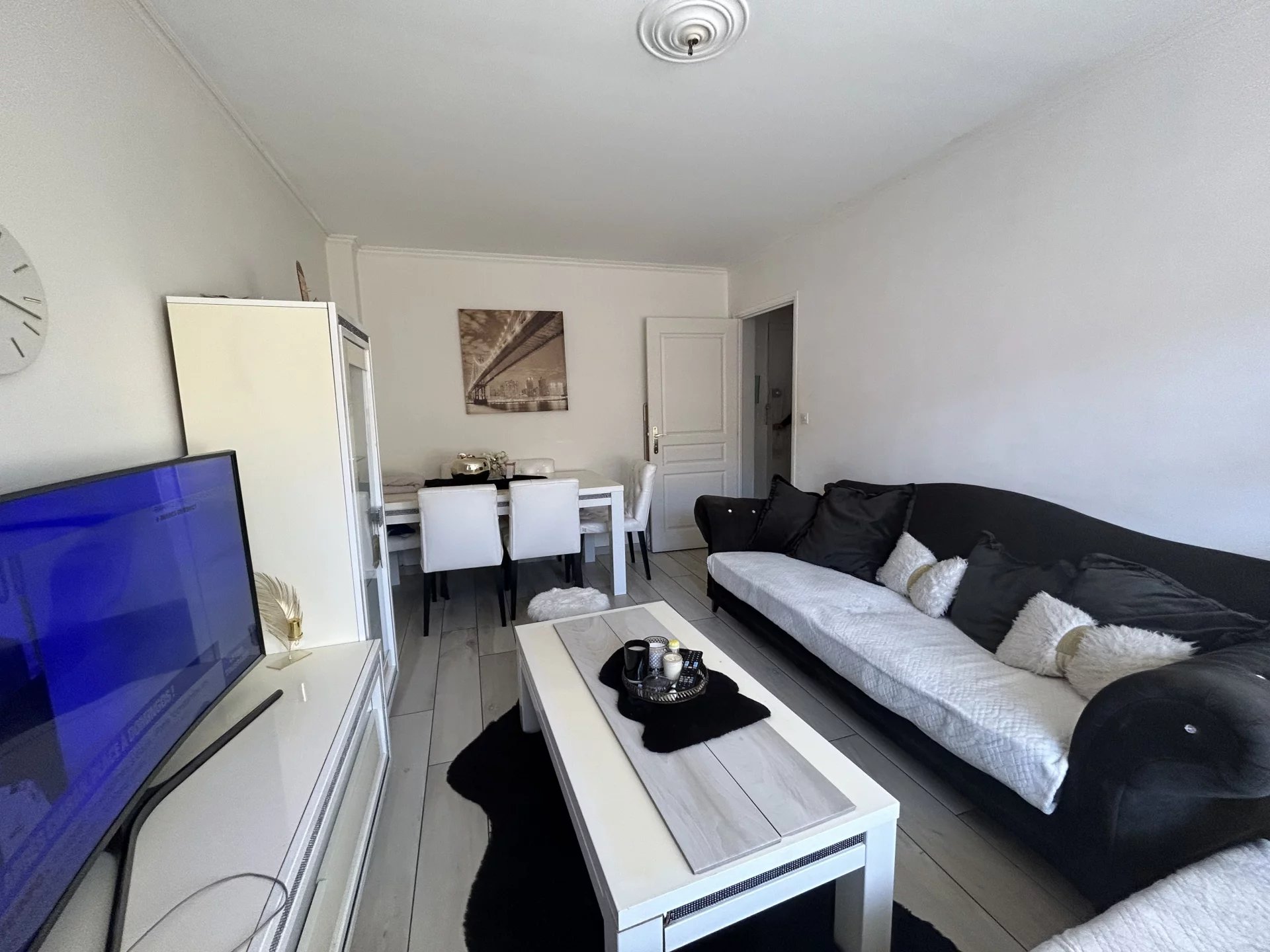 Agence immobilière de CABINET Reynier