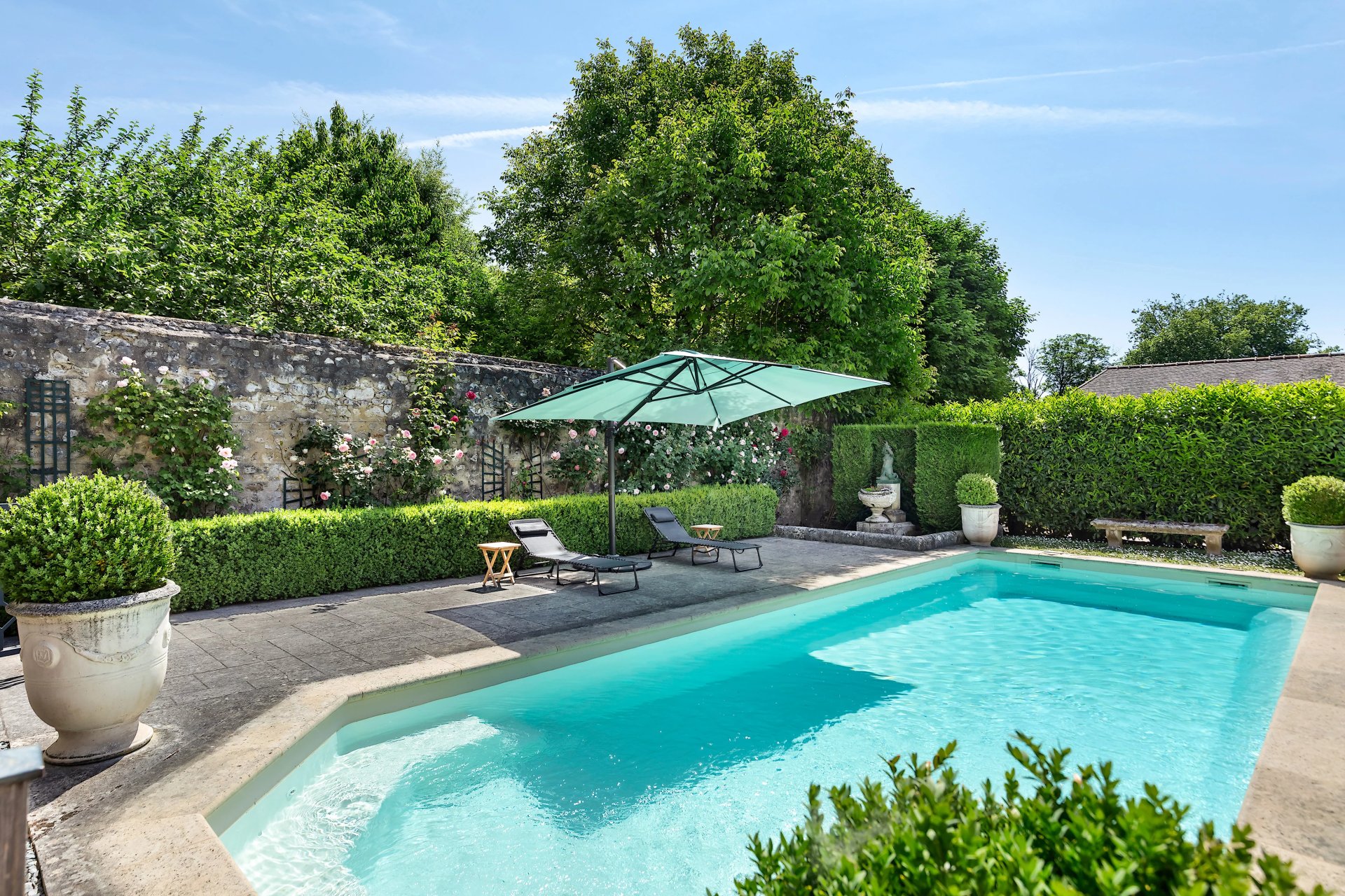 7 Bedroom Villa/Townhouse's Image 5