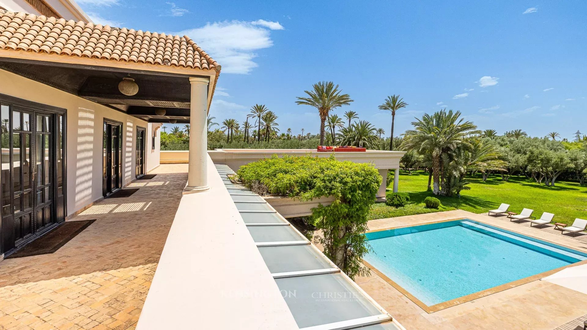 6 Bedroom Villa/Townhouse's Image 87