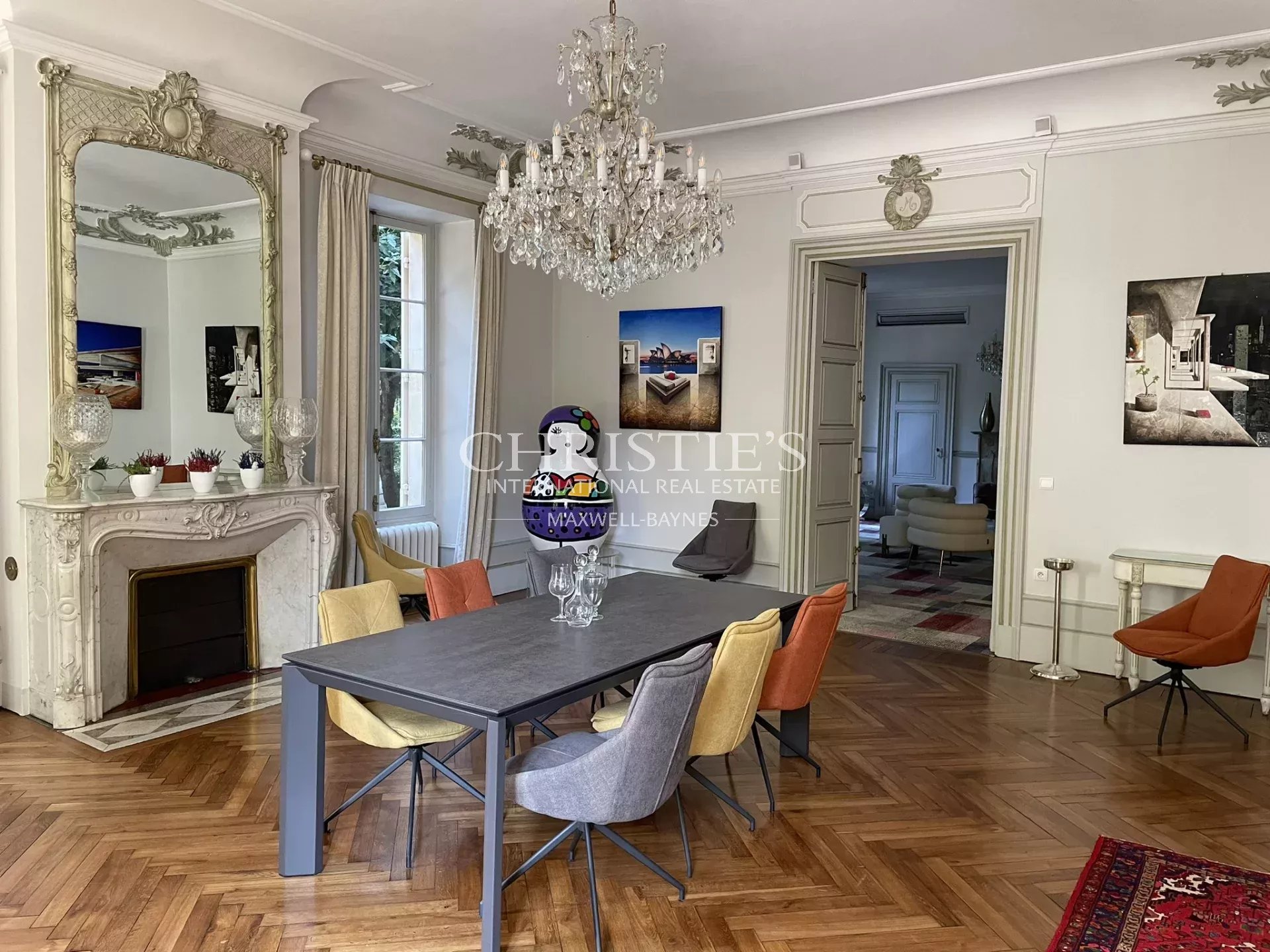 9 Bedroom Villa/Townhouse's Image 5