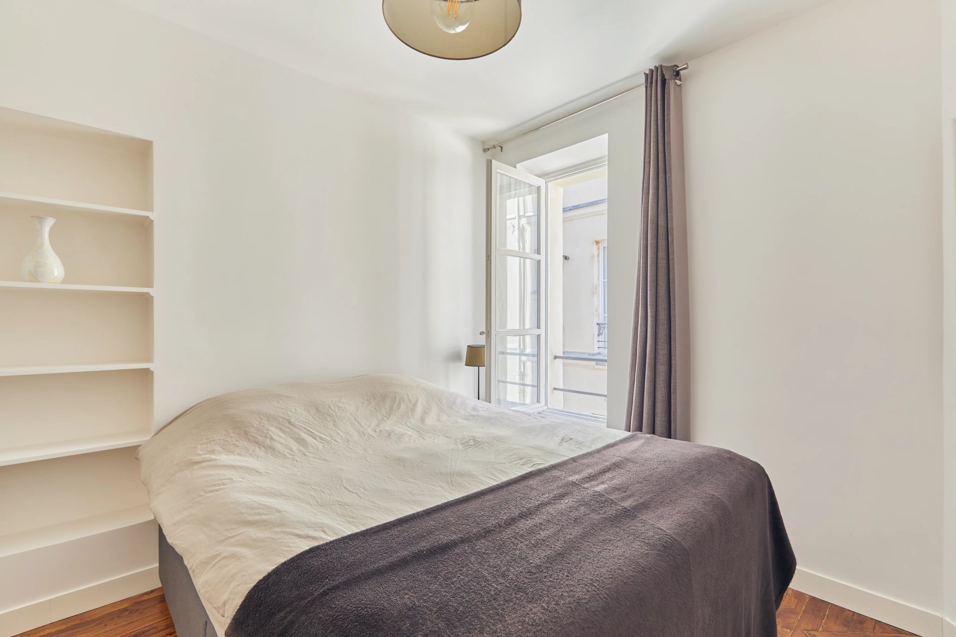 1 Bedroom Apartment/Flat's Image 5