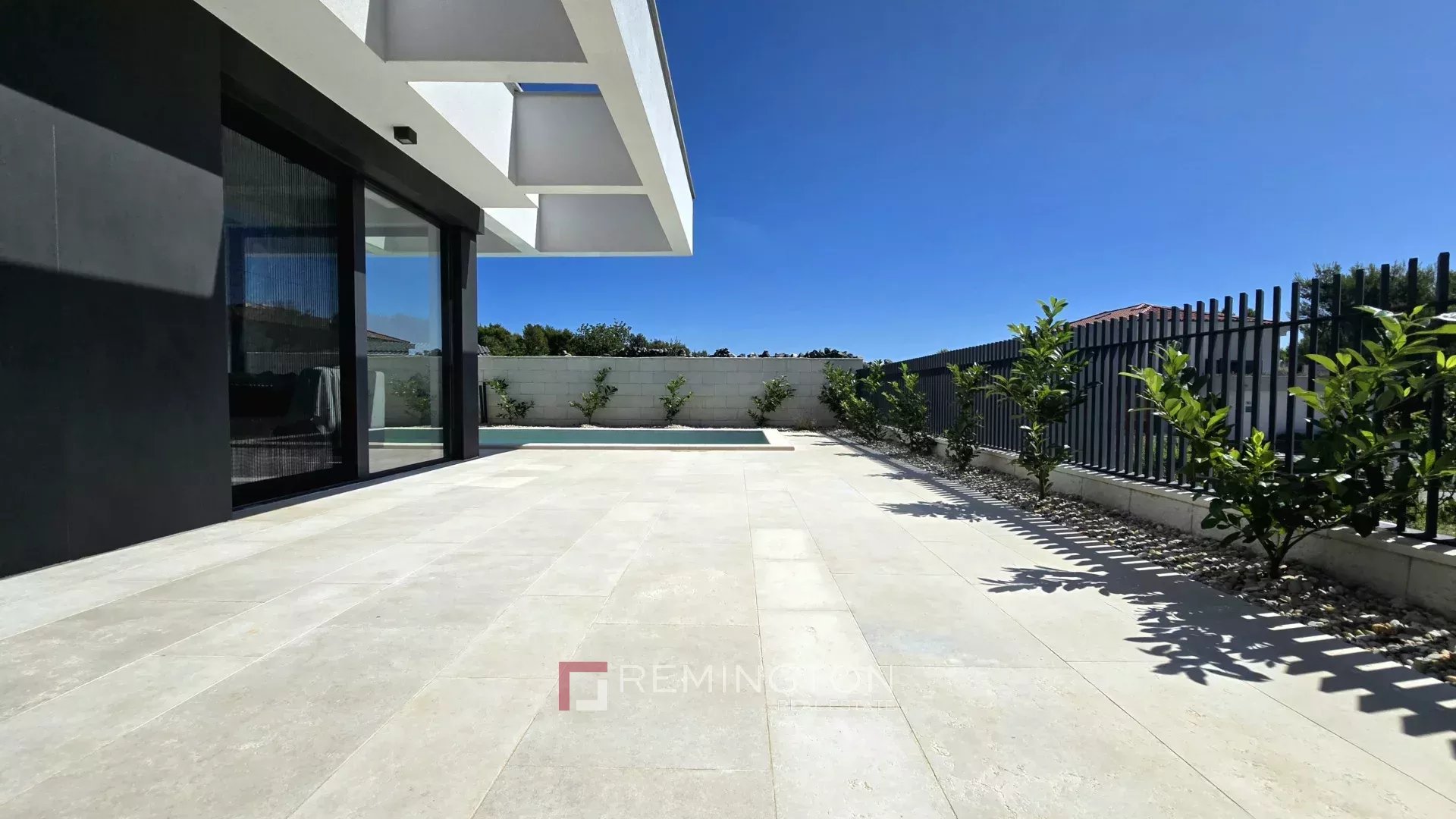 3 Bedroom Apartment/Flat's Image 4