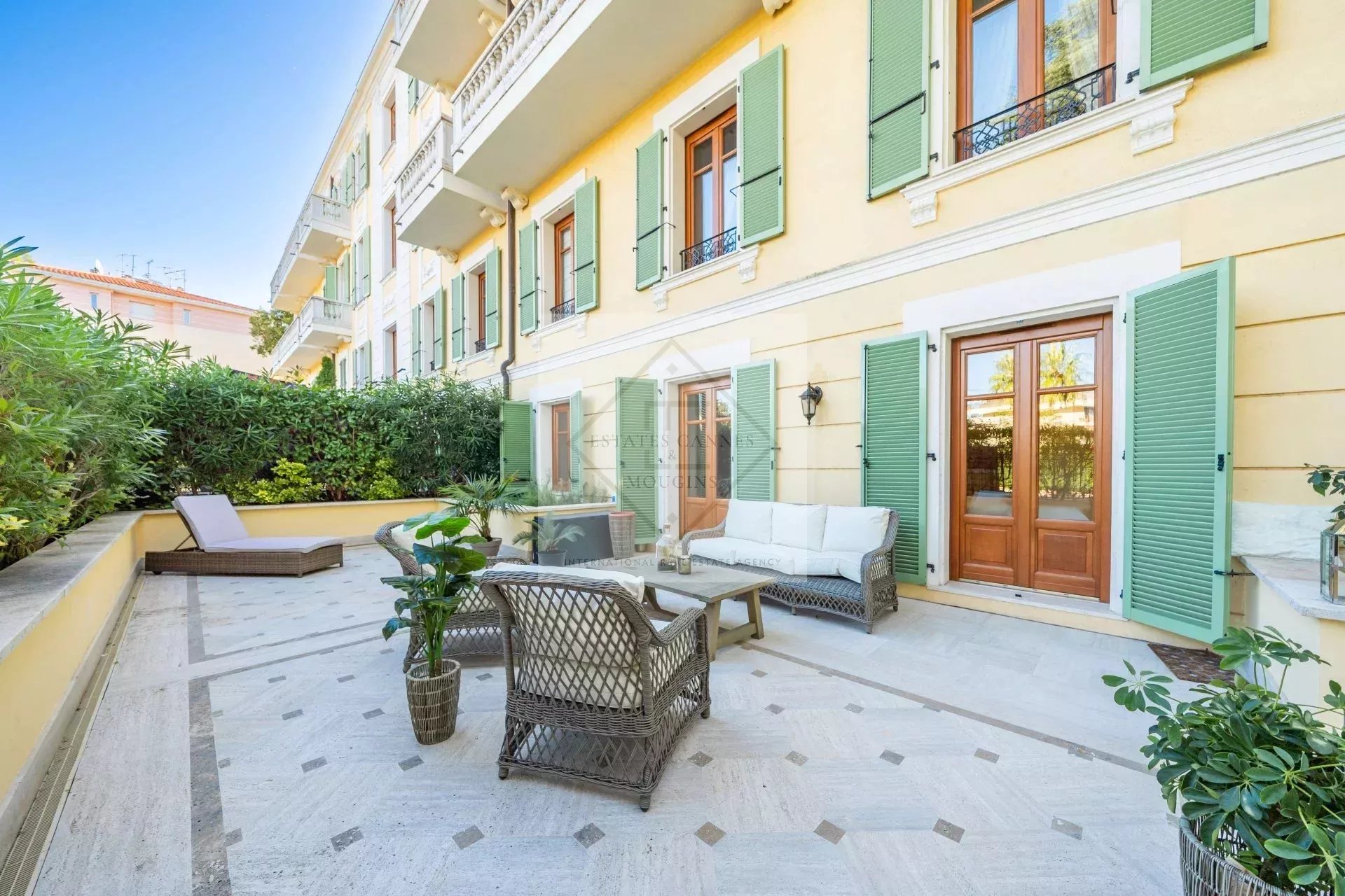 Lumière et Charme Belle Époque, Appartement trois pièces CANNES — photo 13