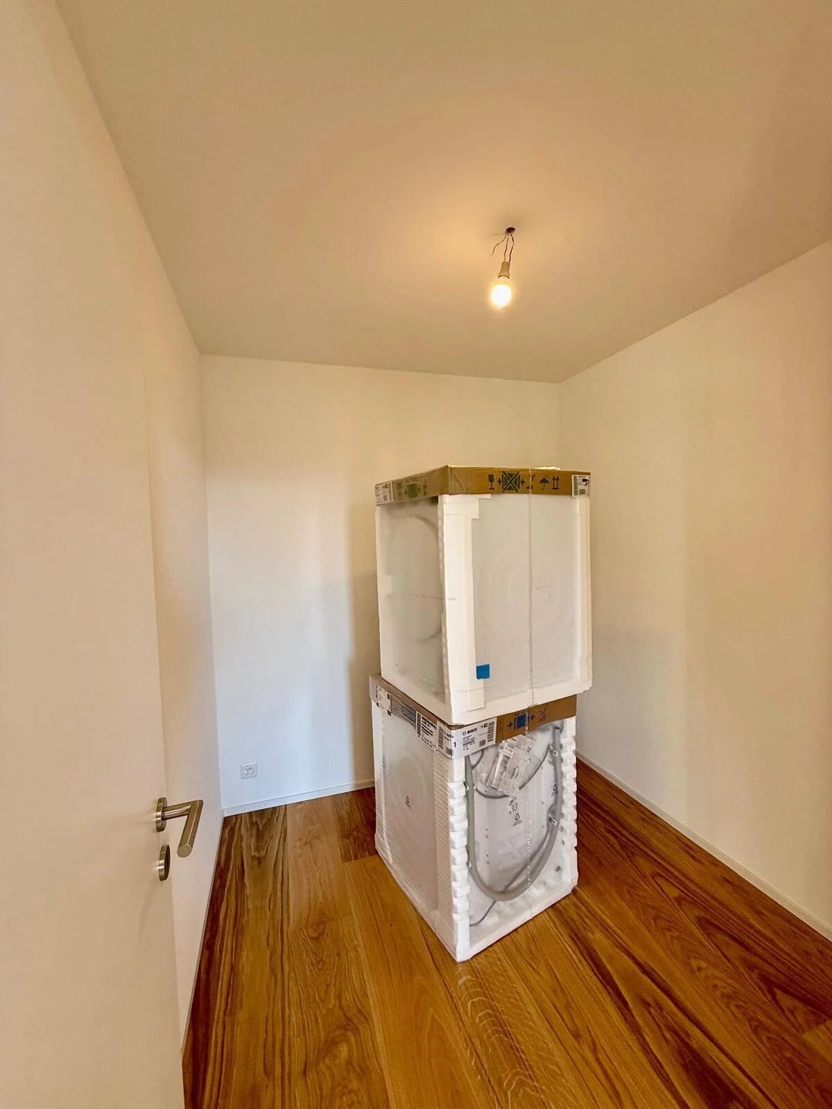 Splendide attique 3.5 pièces neuf à Sion