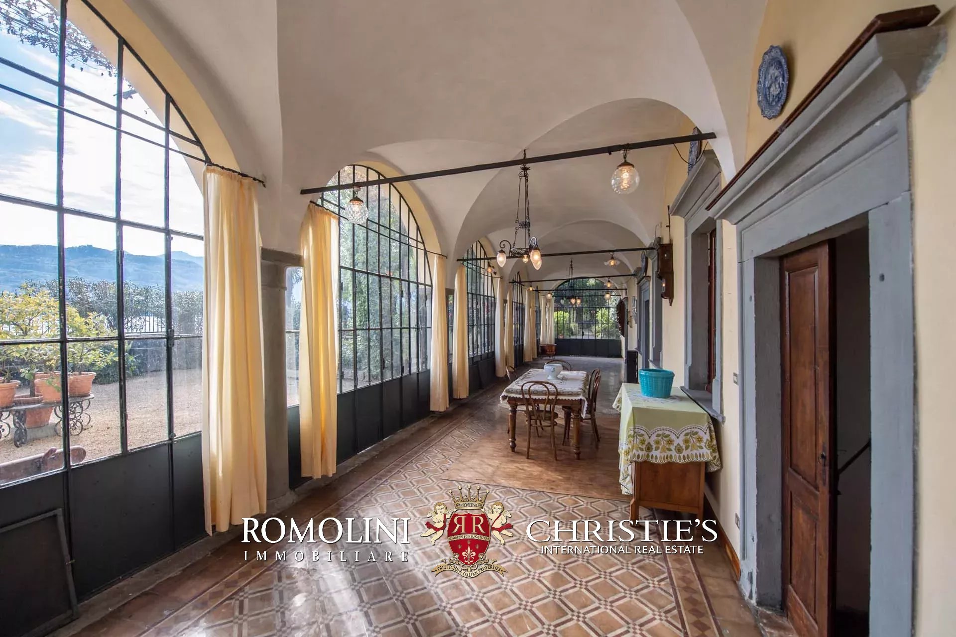 9 Bedroom Villa/Townhouse's Image 108