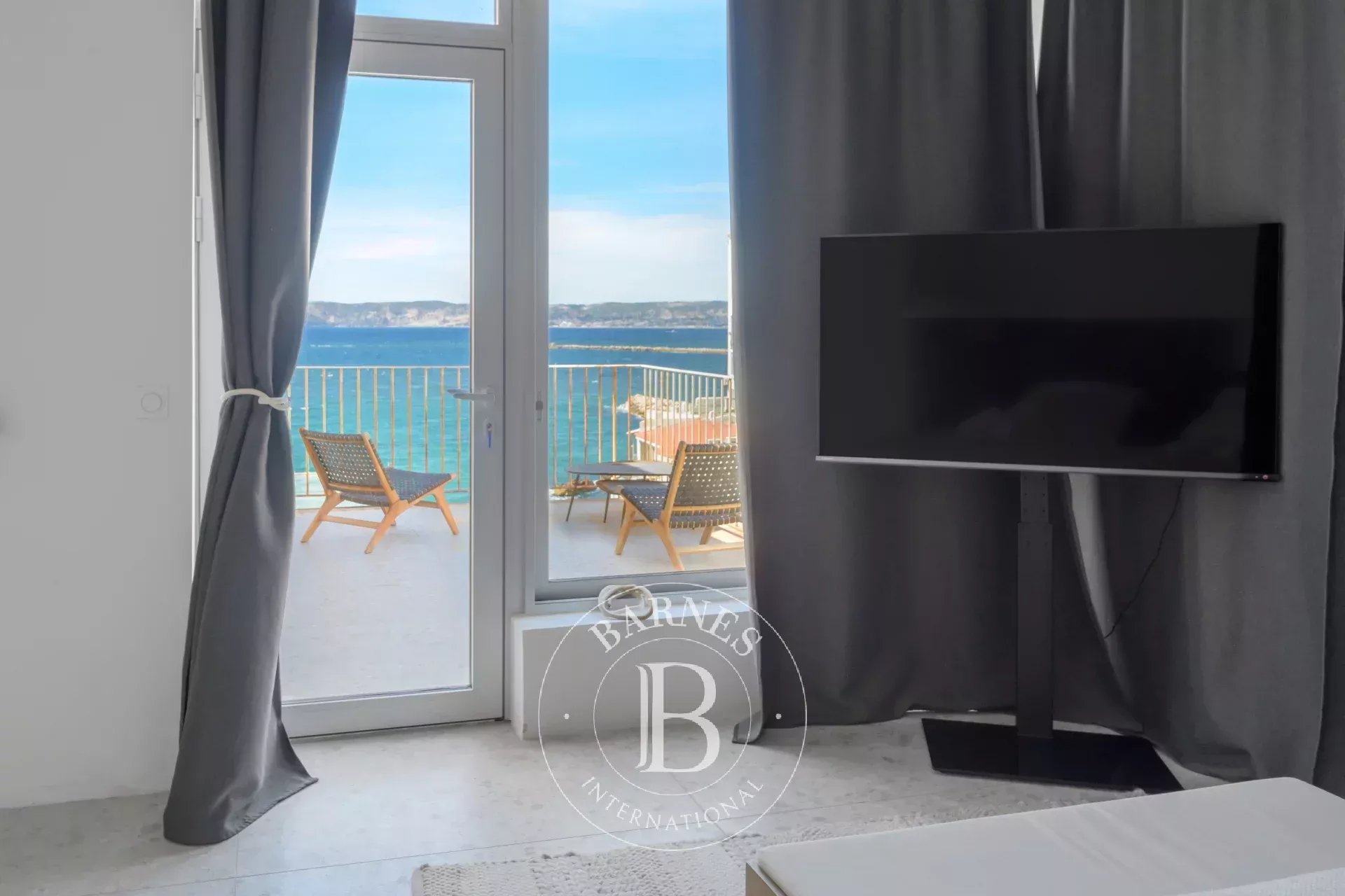 Ev Marseille 7ème - picture 12