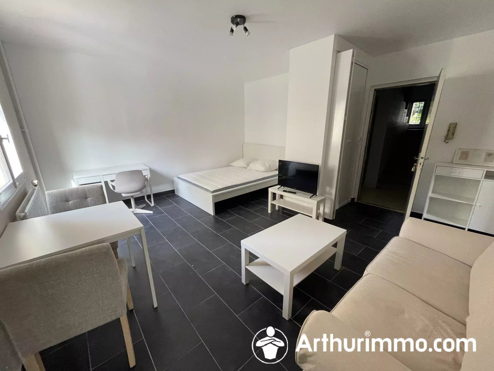 Agence immobilière de 