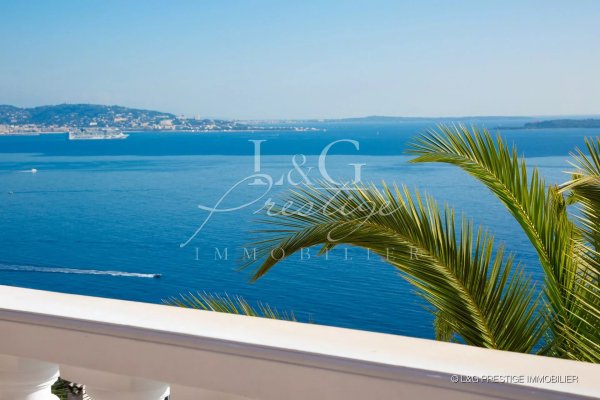 Luxury Villa in Théoule-sur-Mer | Majestic Sea View Family Estate — photo 5
