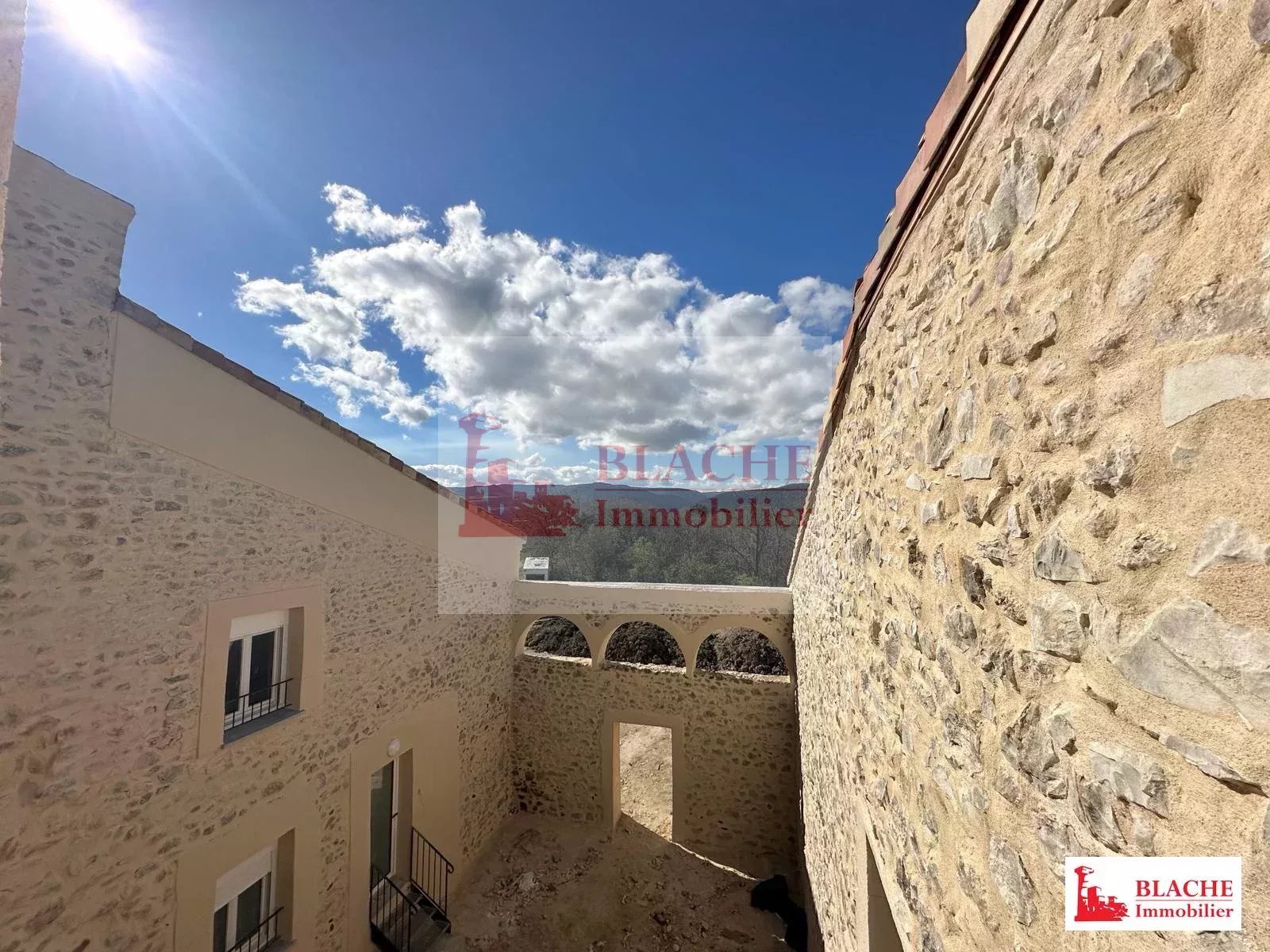 LOCATION MAISON SAVASSE