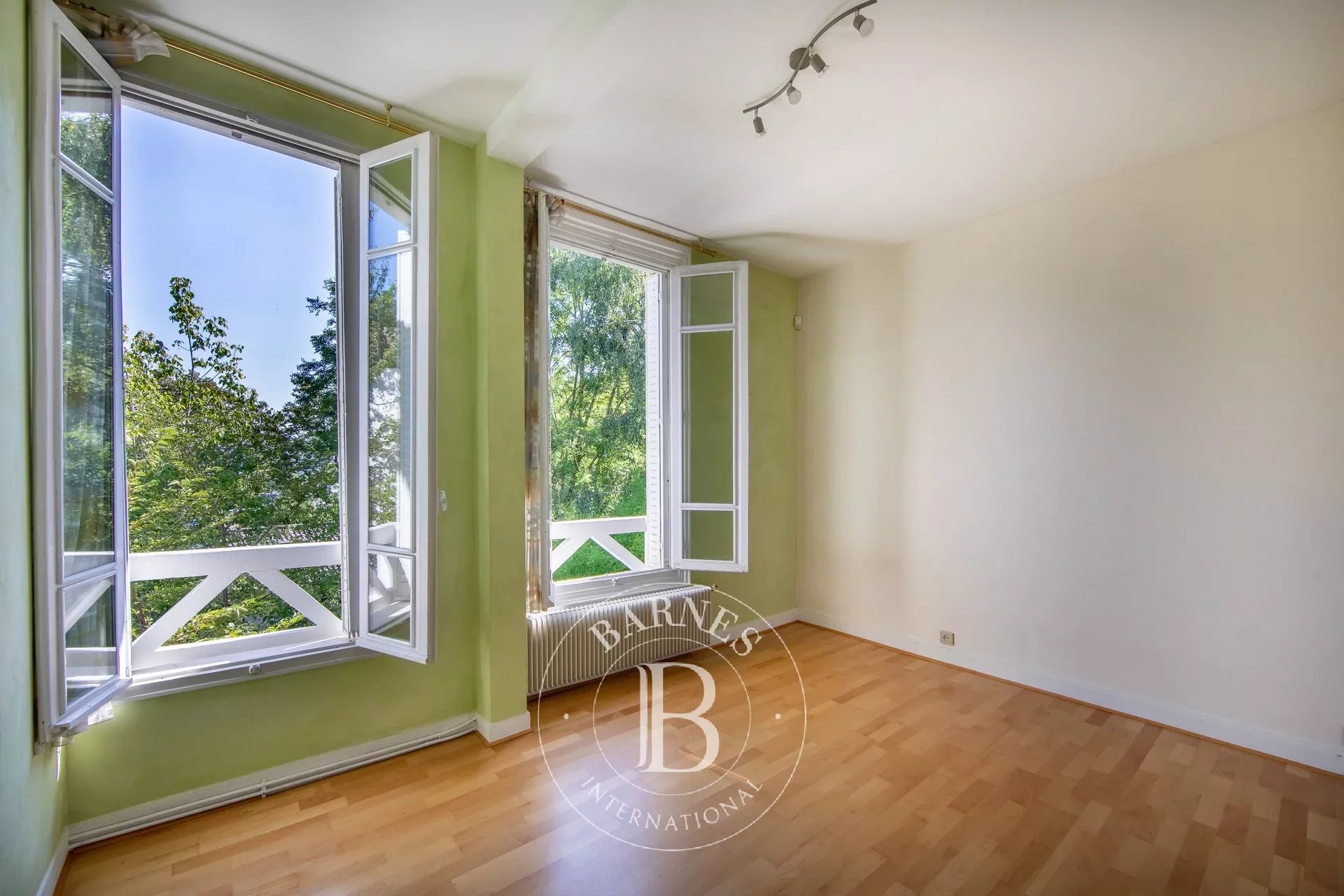 Ev Meudon - picture 13