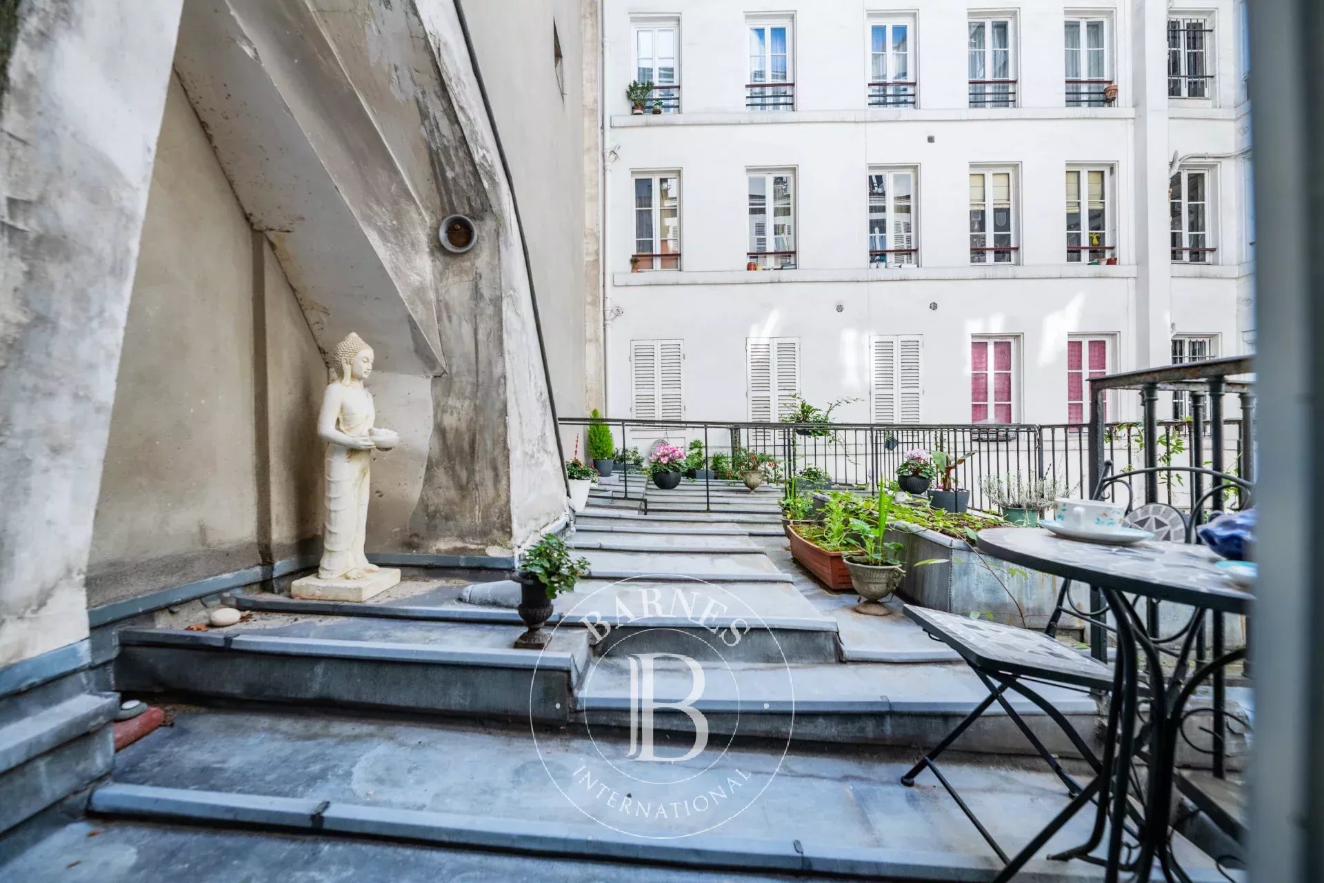 Daire Paris 3ème - picture 13