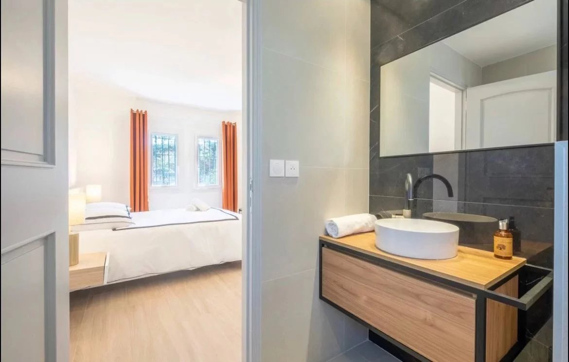 Villa de 6 chambres dans un domaine renomé et sécurisé 8