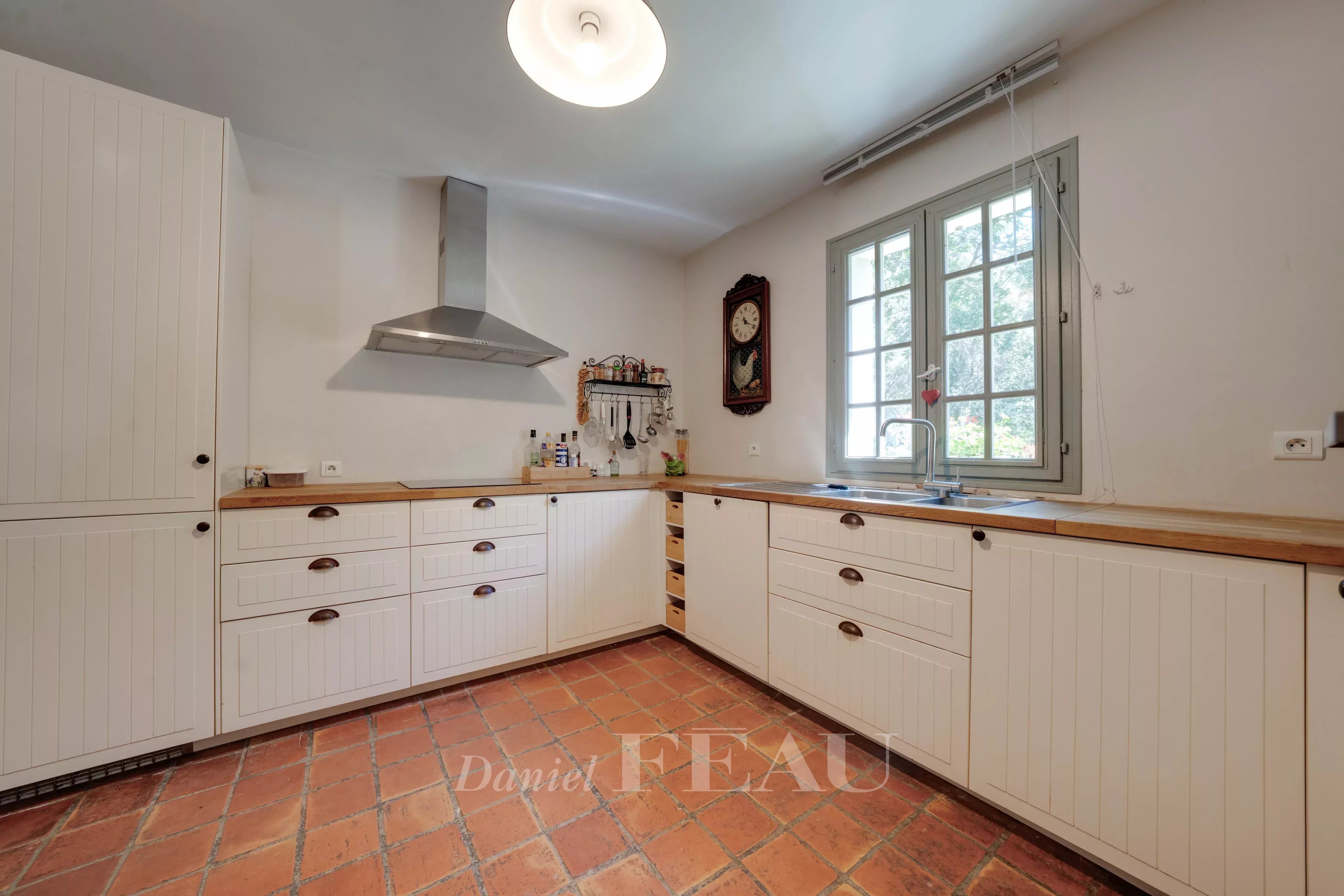 Sale House Aix-en-Provence