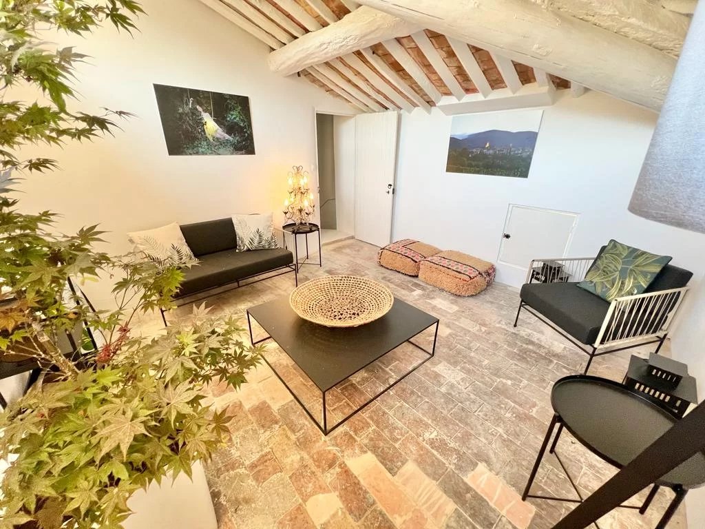 Sale Village house Lourmarin