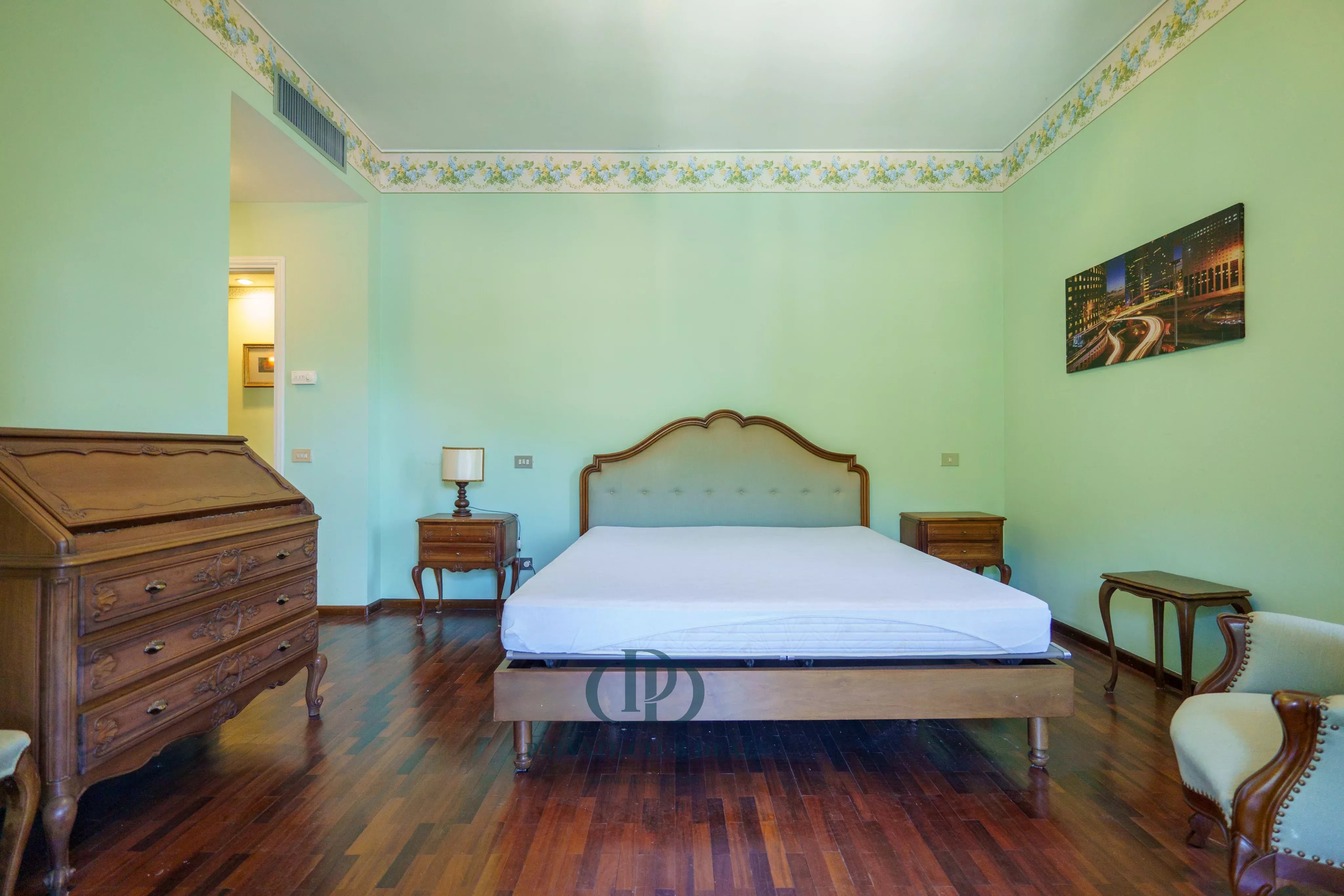 Villa Como - picture 18