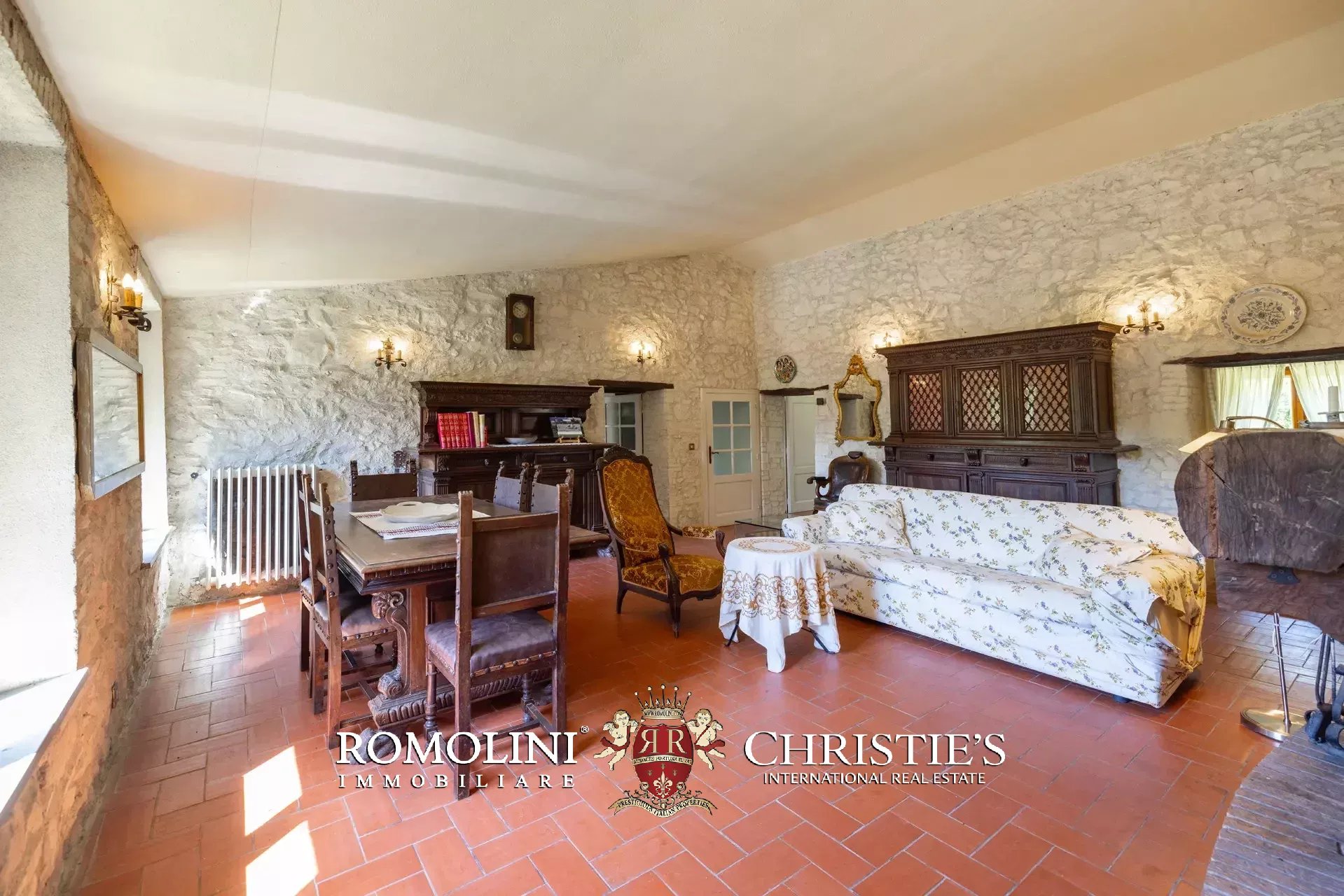 3 Bedroom Villa/Townhouse's Image 35